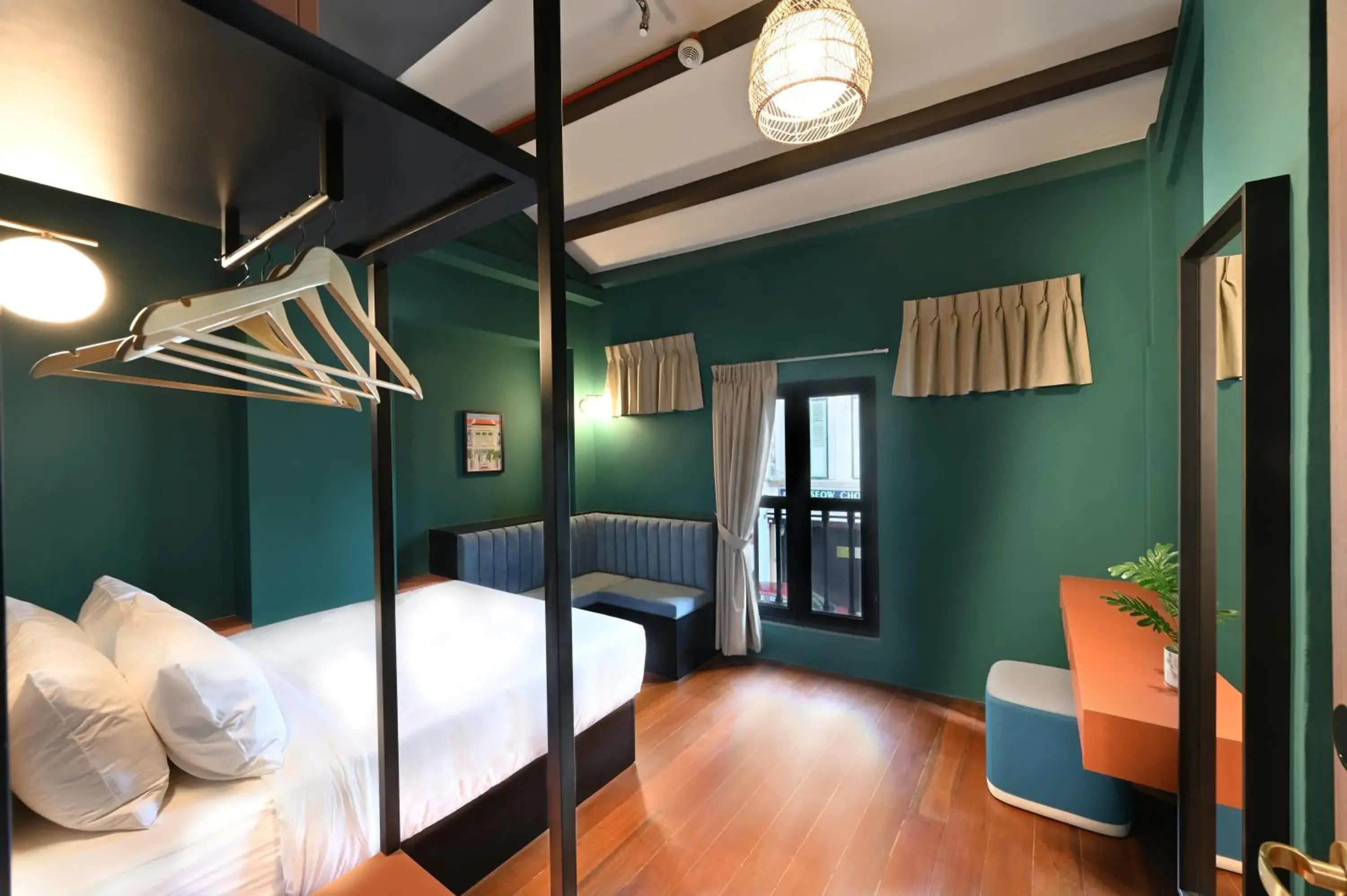 Bed in Dream Chaser Boutique Capsule Hotel Bed in Dream Chaser Boutique Capsule Hotel