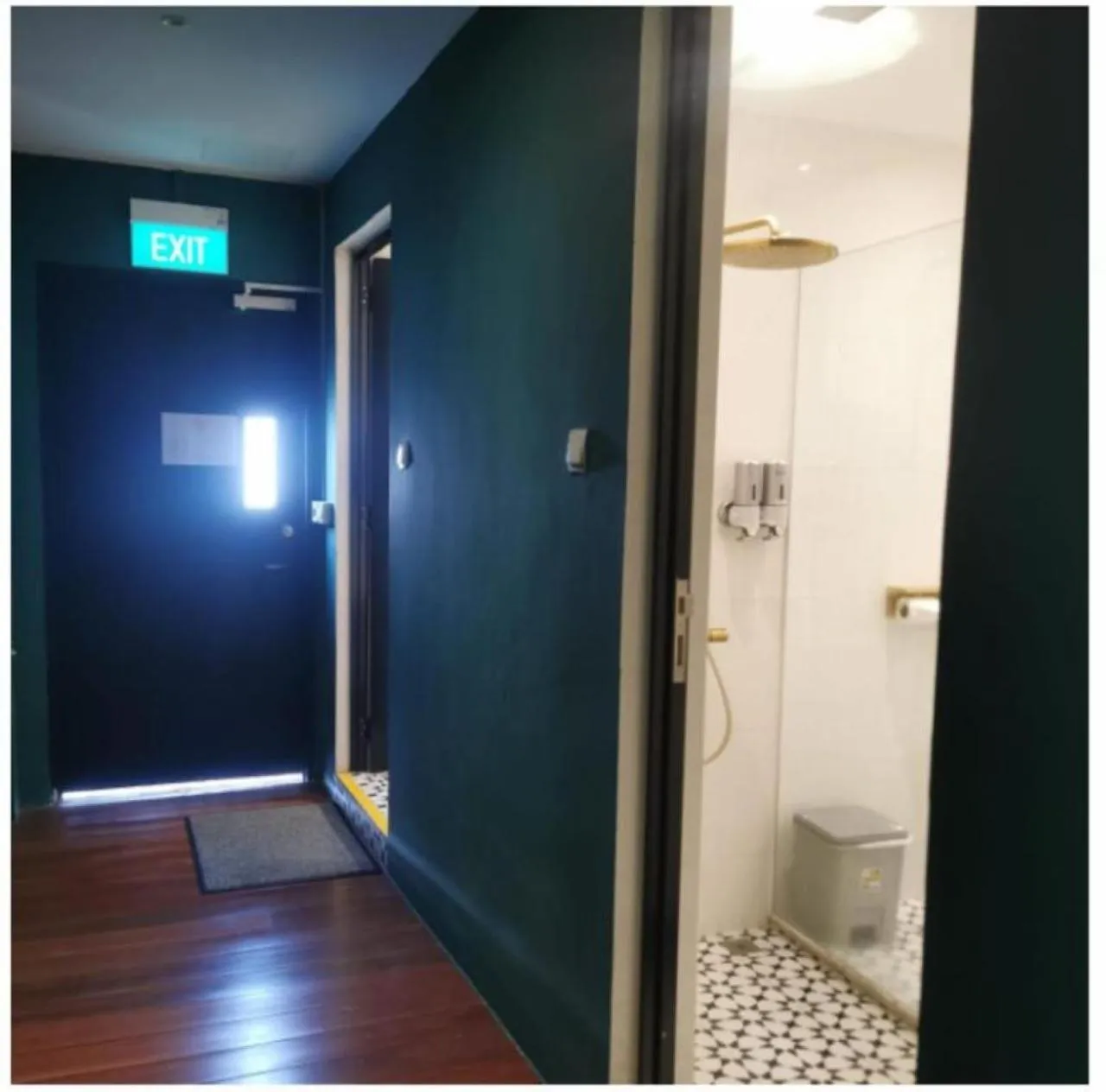 Bathroom in Dream Chaser Boutique Capsule Hotel