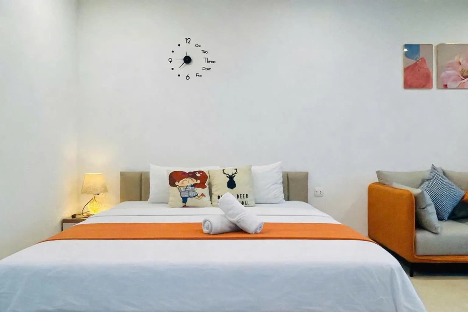 Bed in Vinhomes Dcapitale - Studio
