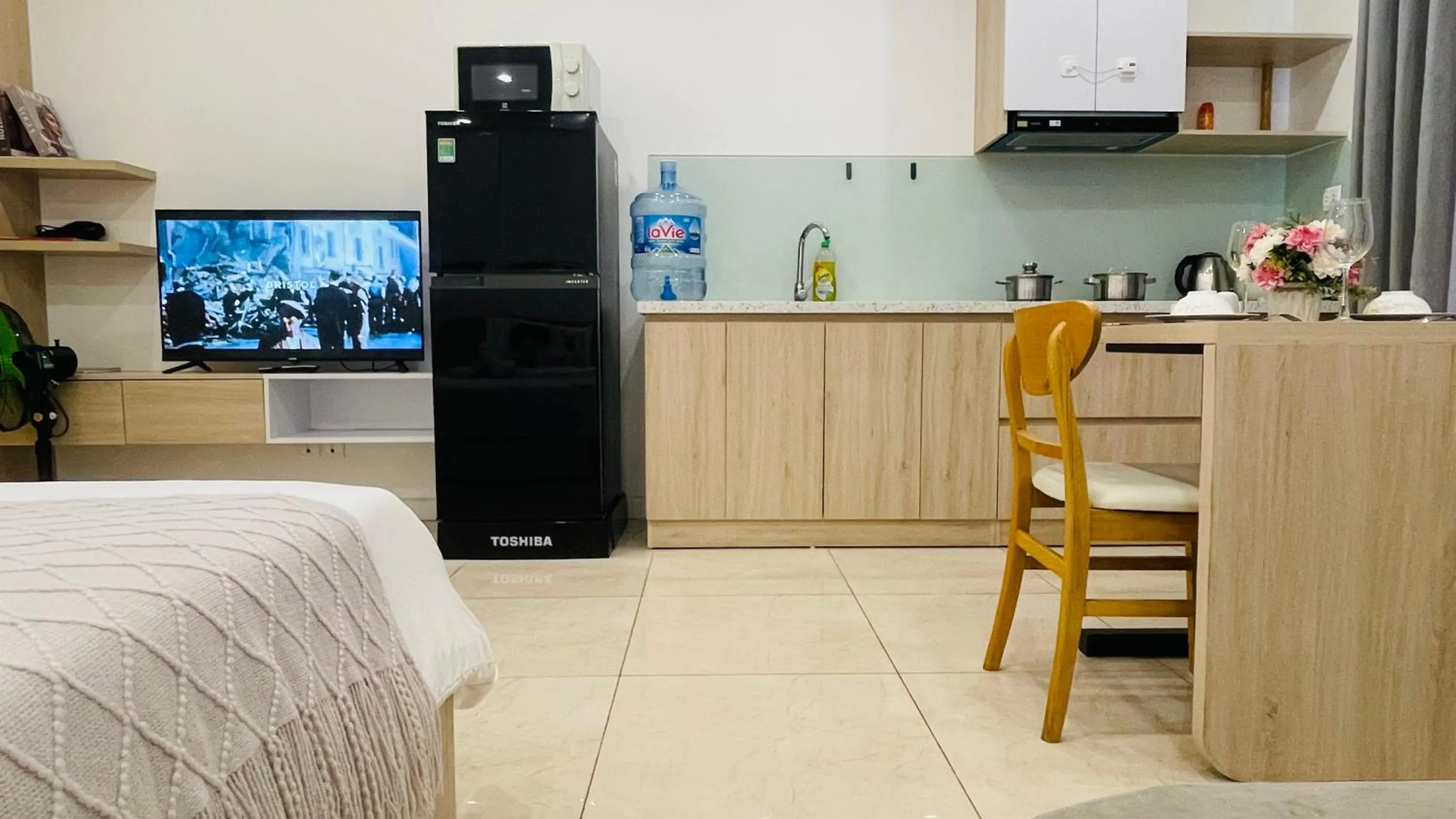 TV and multimedia in Vinhomes Dcapitale - Studio