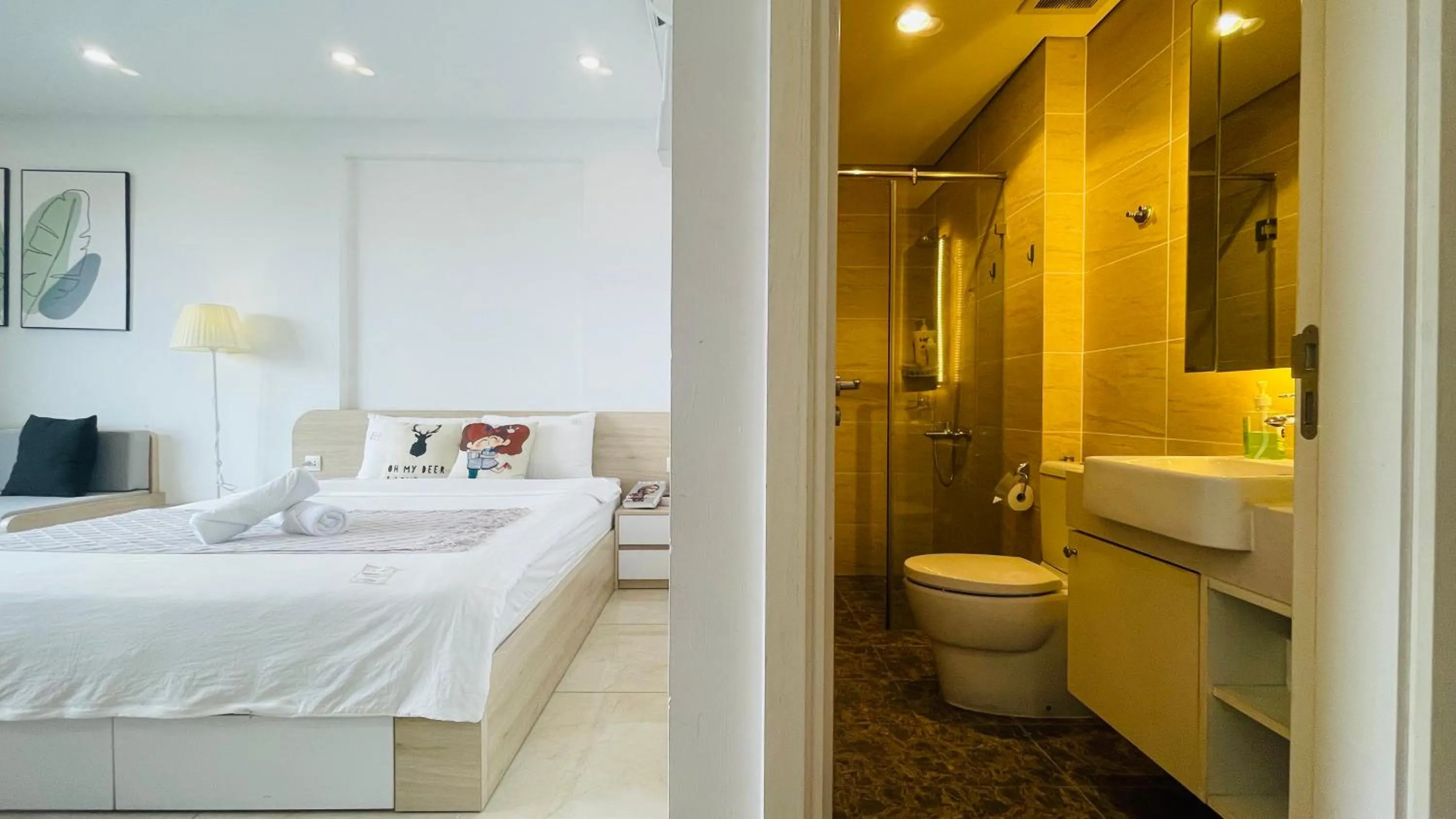 Toilet, Bed in Vinhomes Dcapitale - Studio
