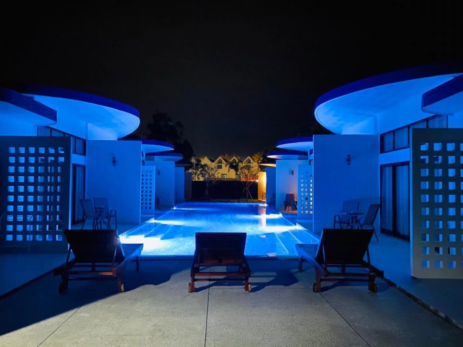 Night in Blue Ba You Resort