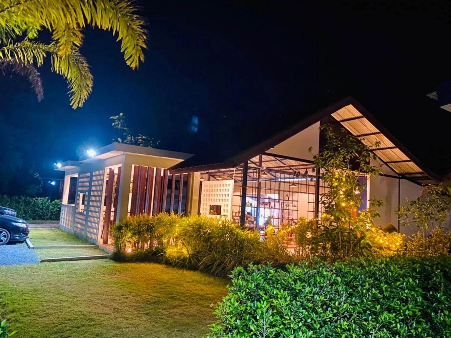 Restaurant/places to eat in Blue Ba You Resort