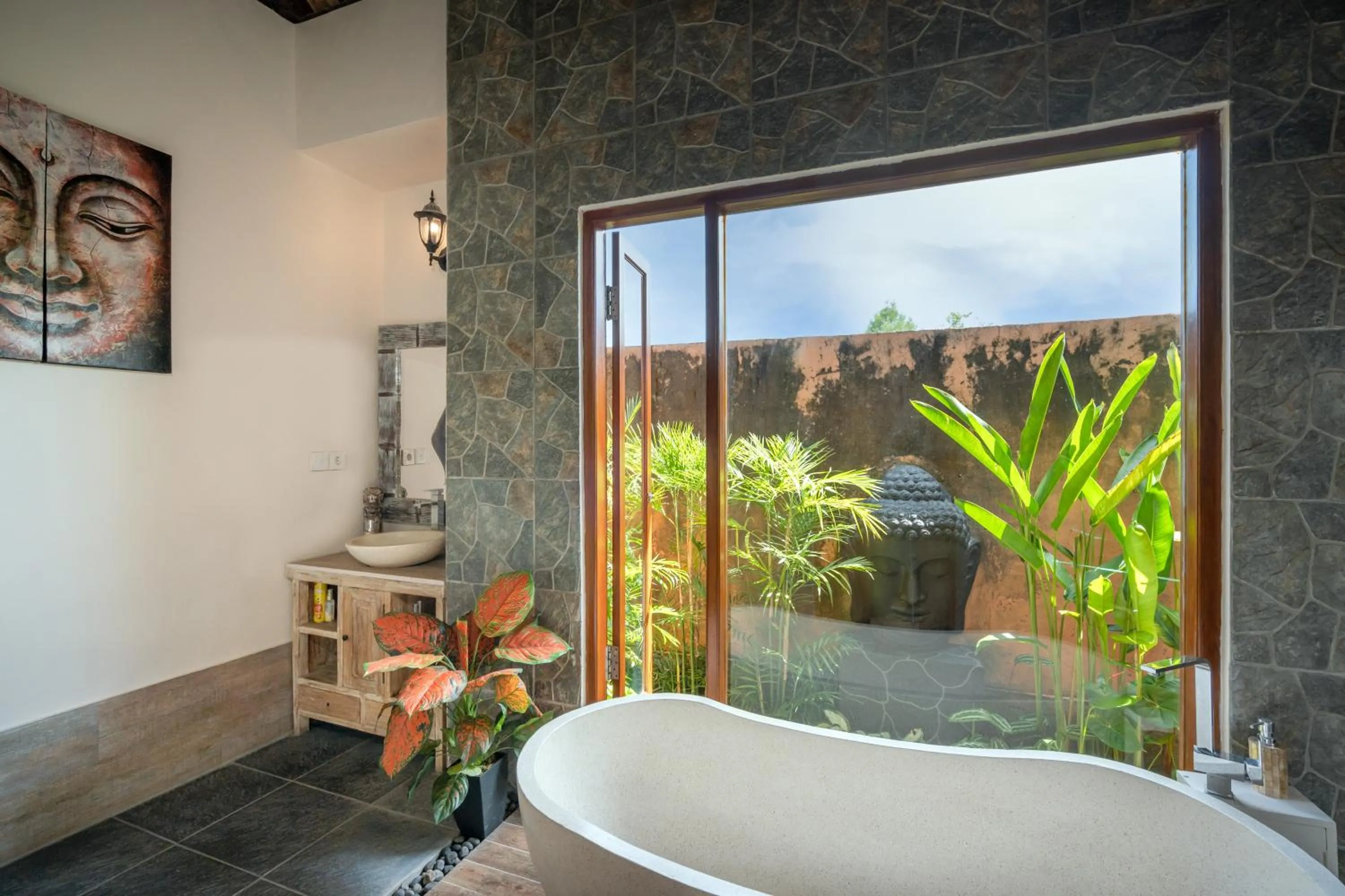 Bath in Genie Private Villa by Travellink Bali