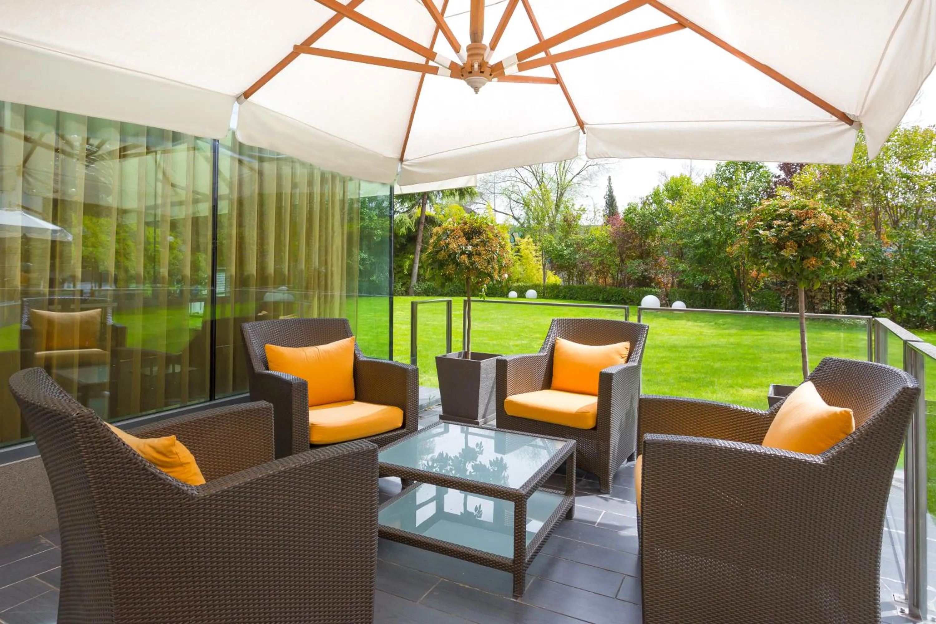 Facade/entrance in Eurostars Monte Real