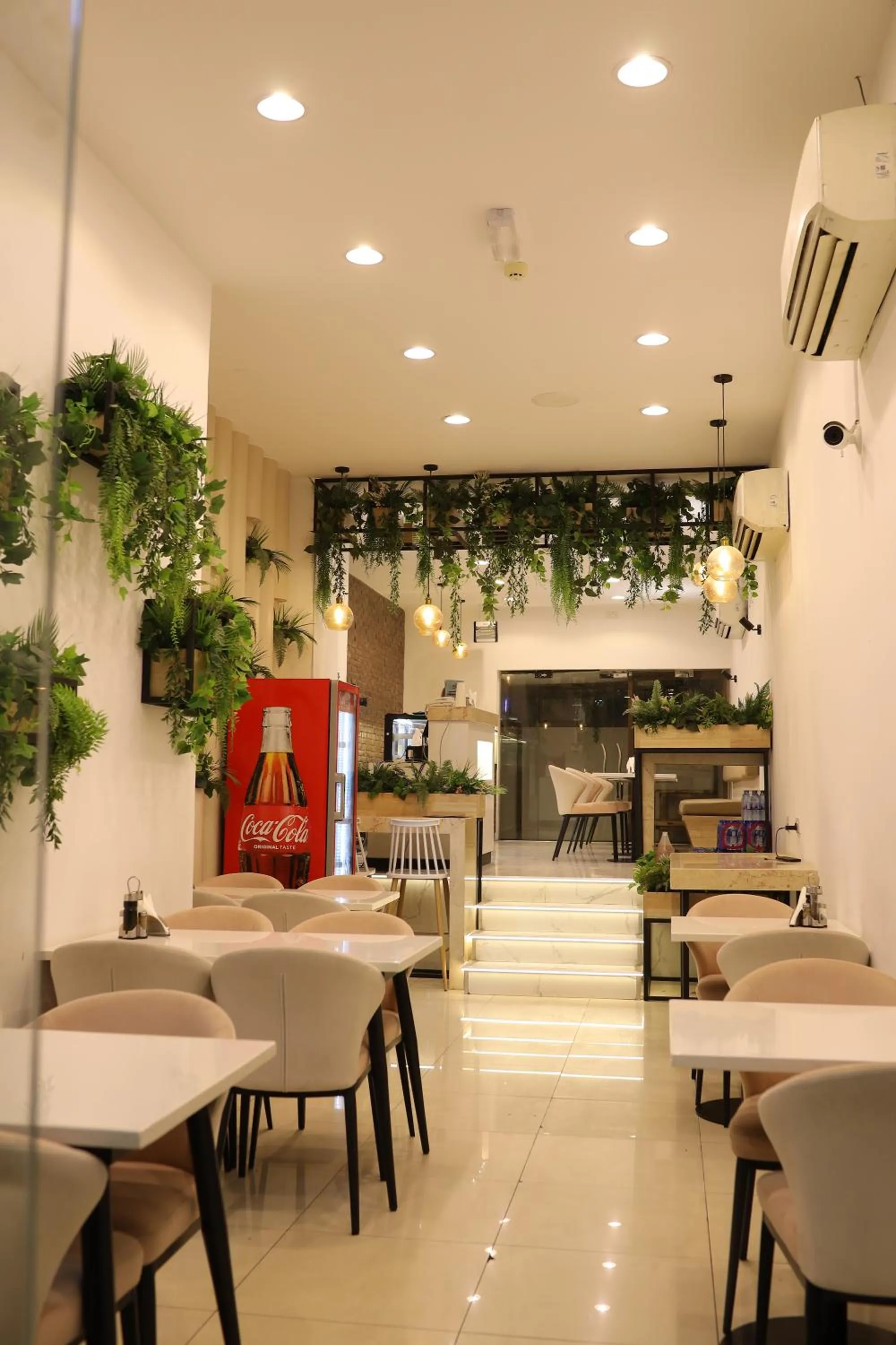 Restaurant/places to eat in THE K HOTEL