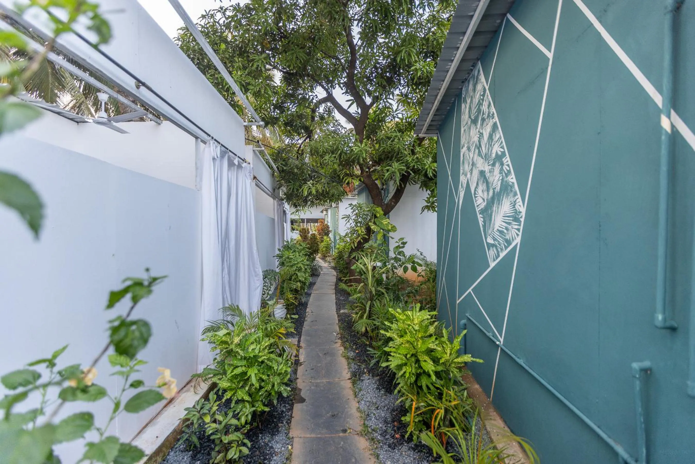 Crystall Goa Turquoise Edition