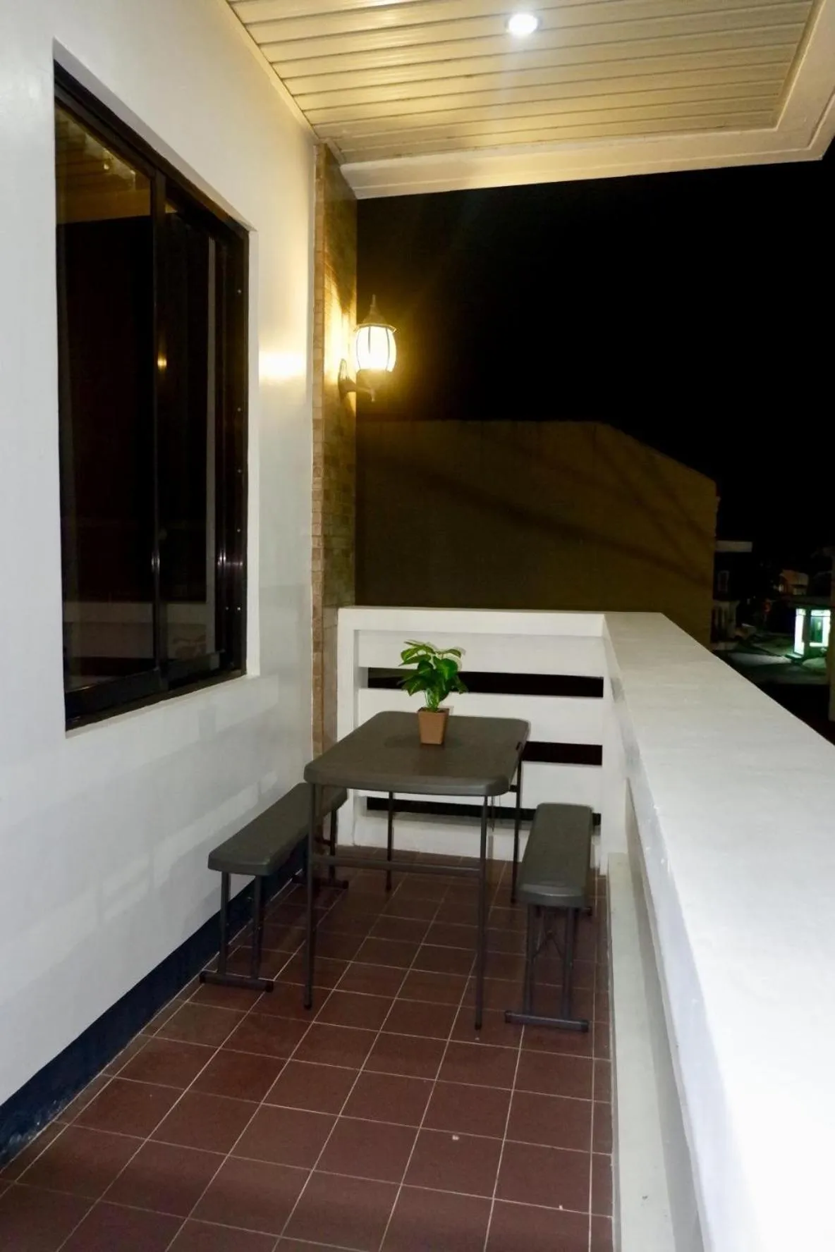Patio in Endless Summer Hotel Baler