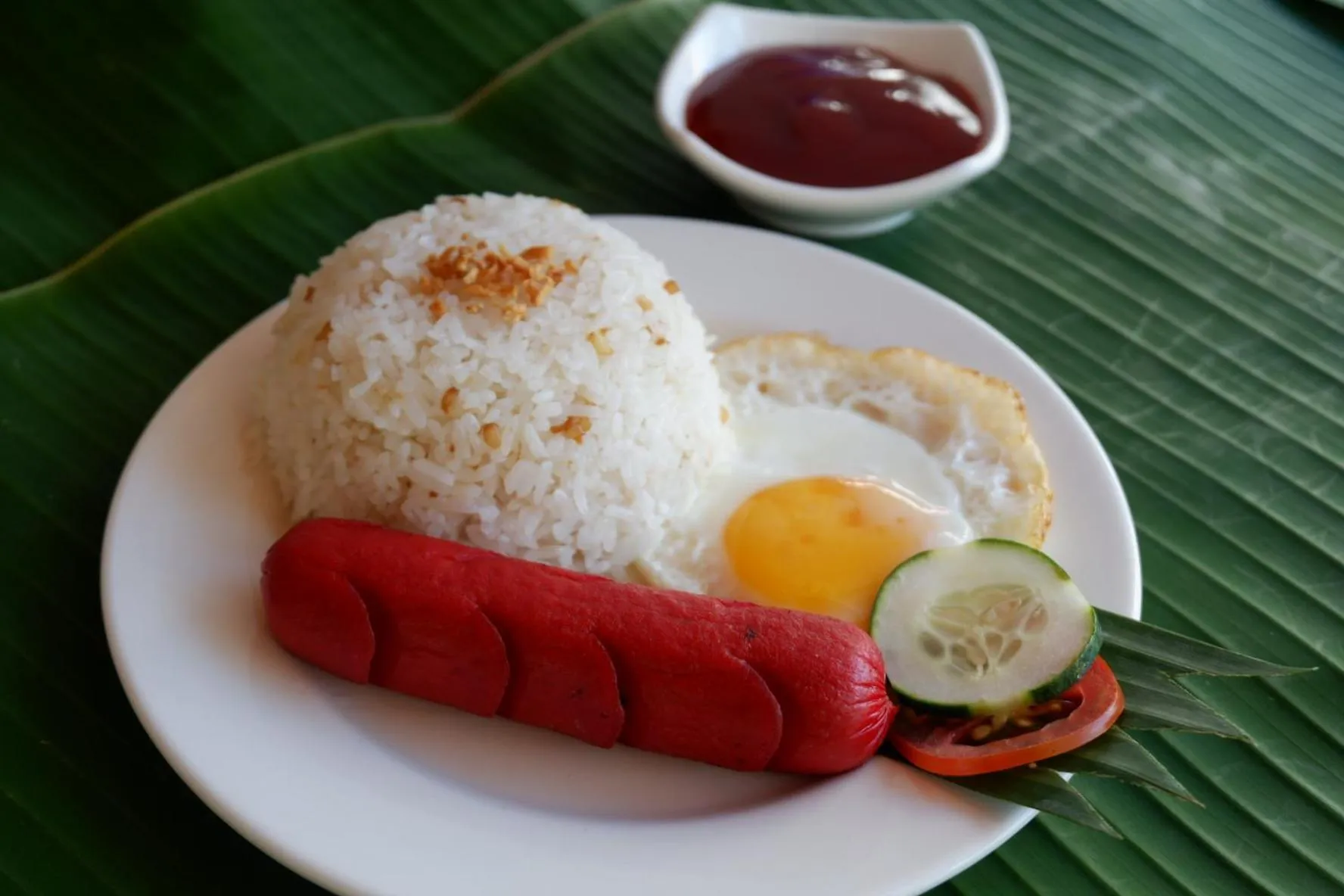 Food in Endless Summer Hotel Baler