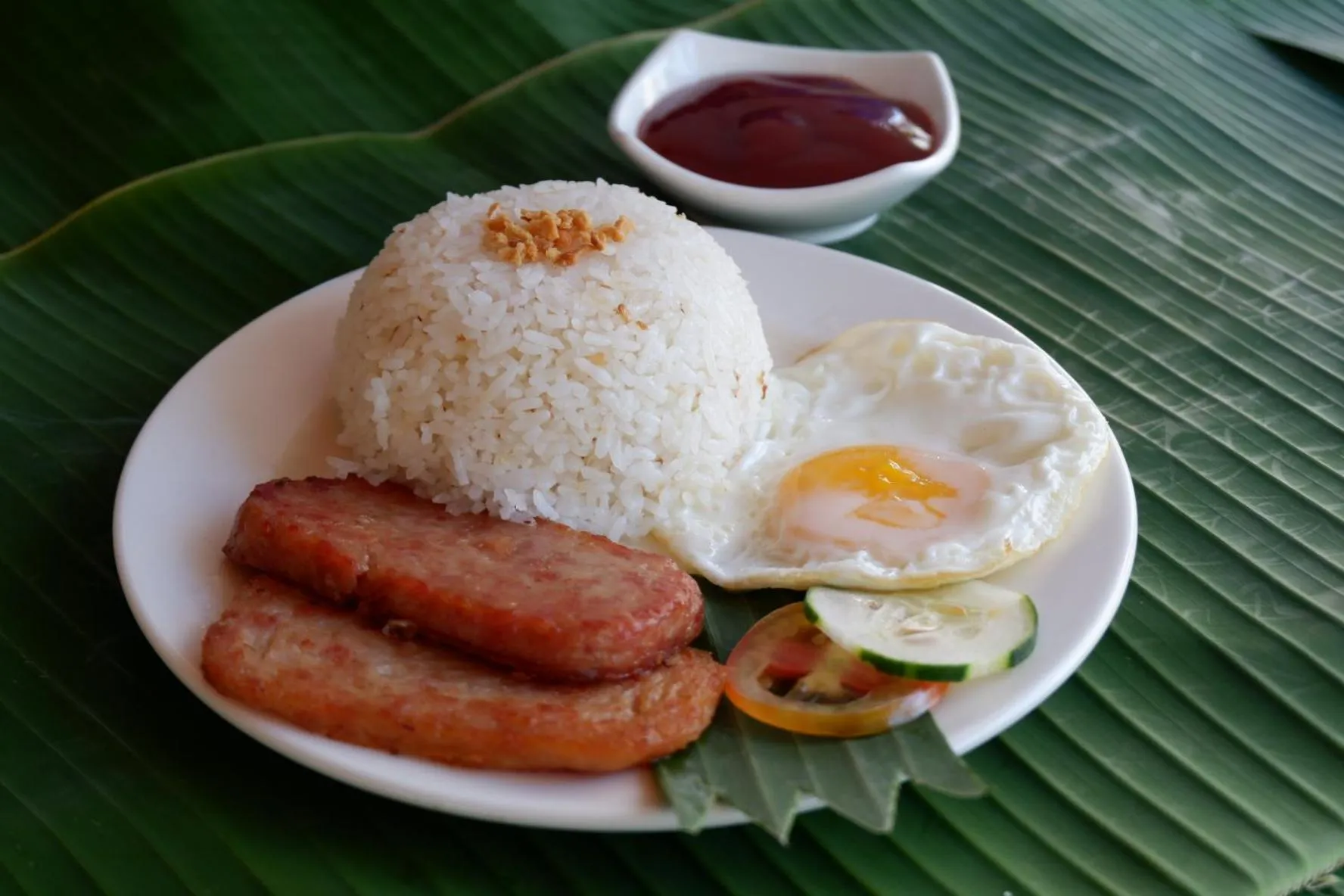 Food in Endless Summer Hotel Baler