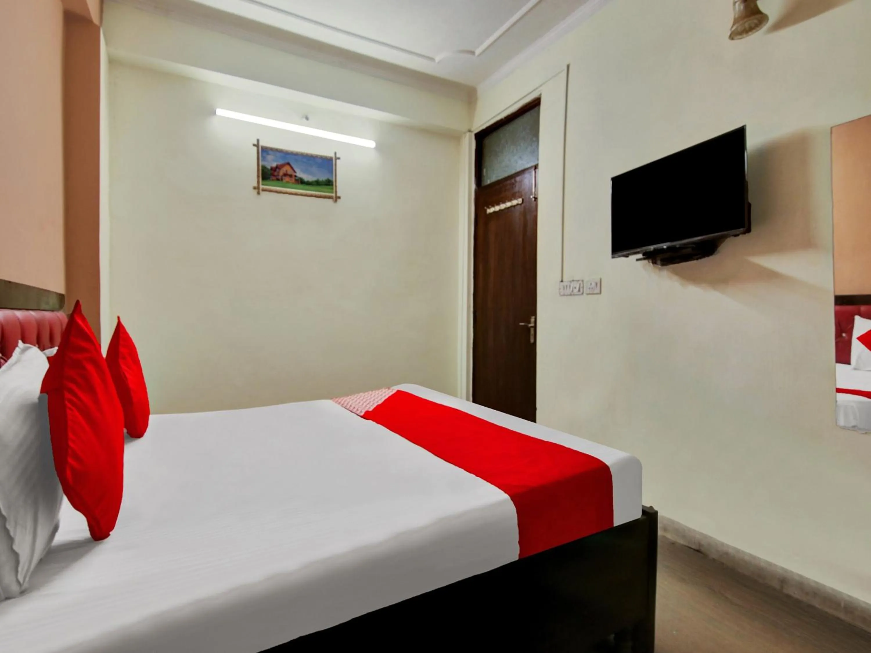 Bedroom in Hotel O Darshan Palace