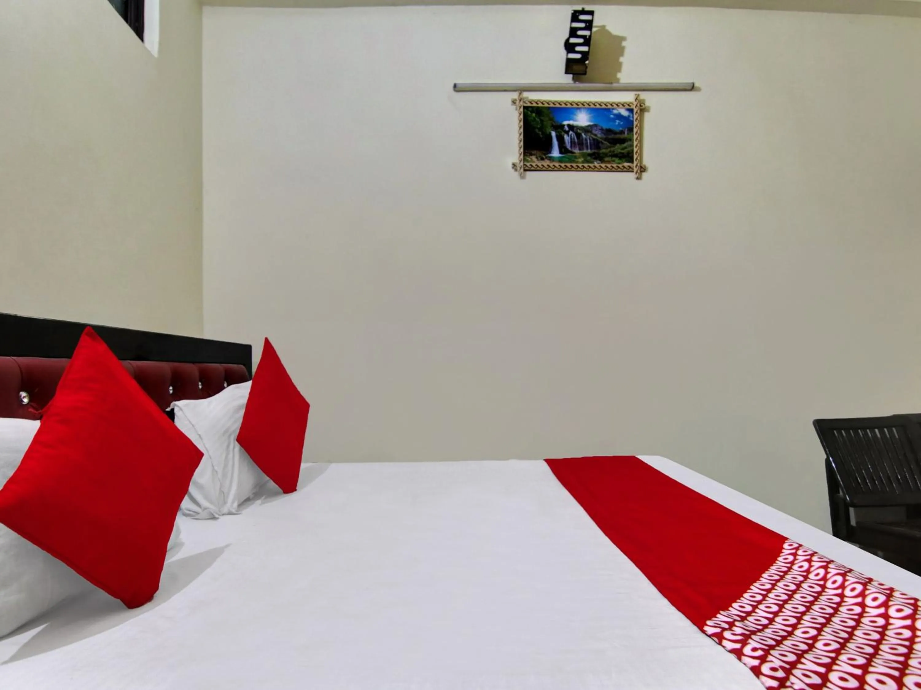 Bedroom in Hotel O Darshan Palace