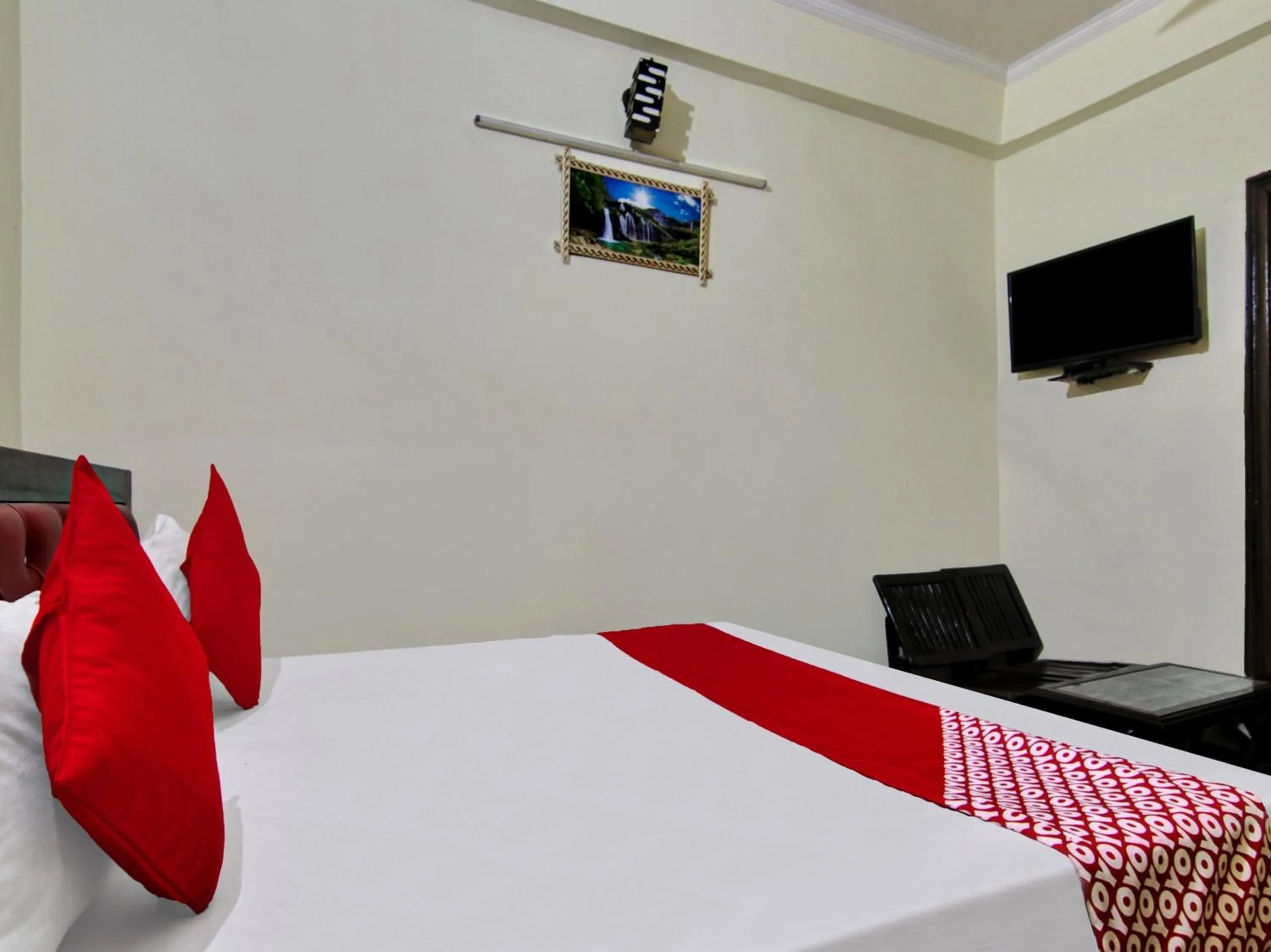 Bedroom, Bed in Hotel O Darshan Palace