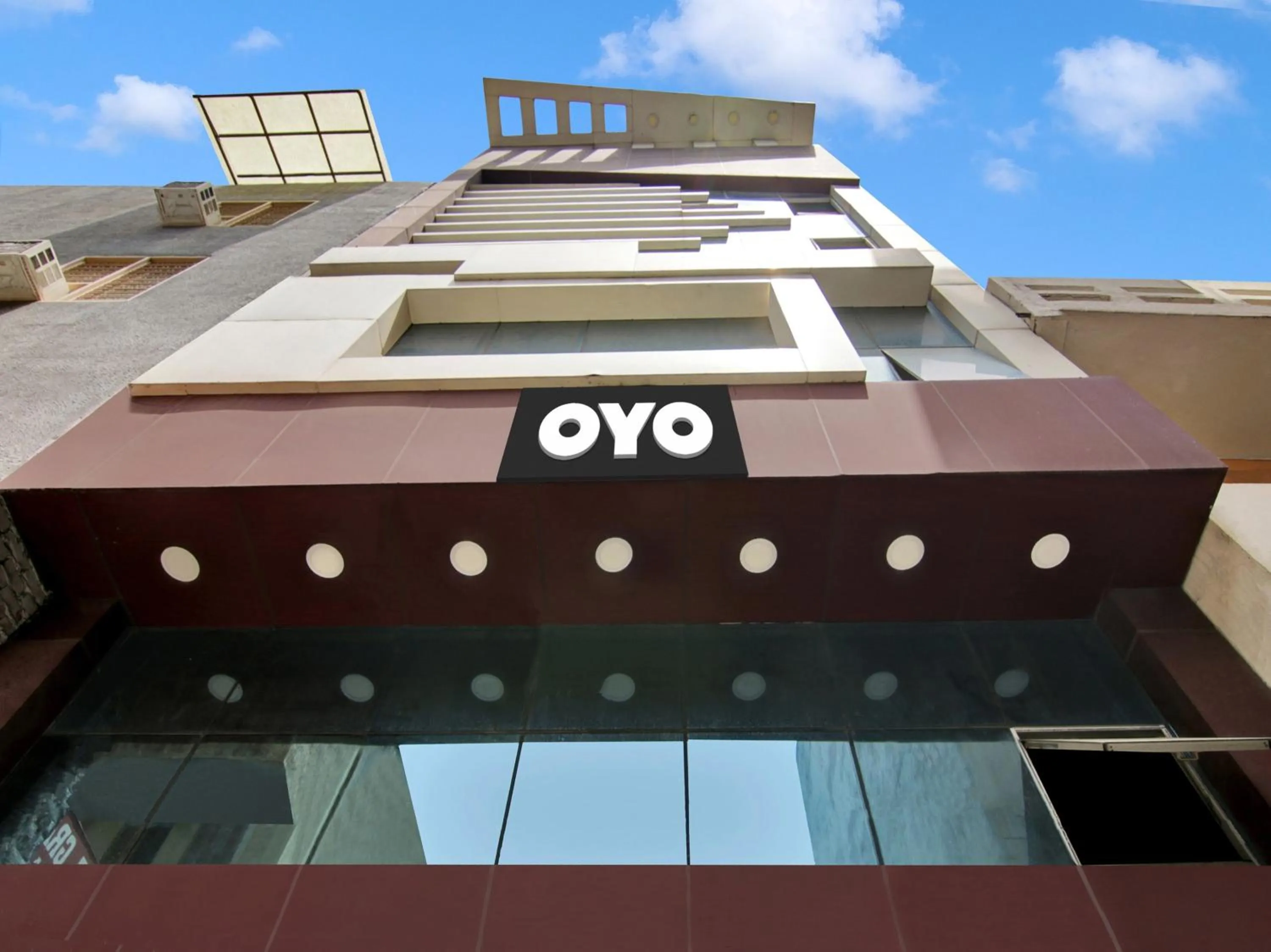Facade/entrance in Hotel O Darshan Palace