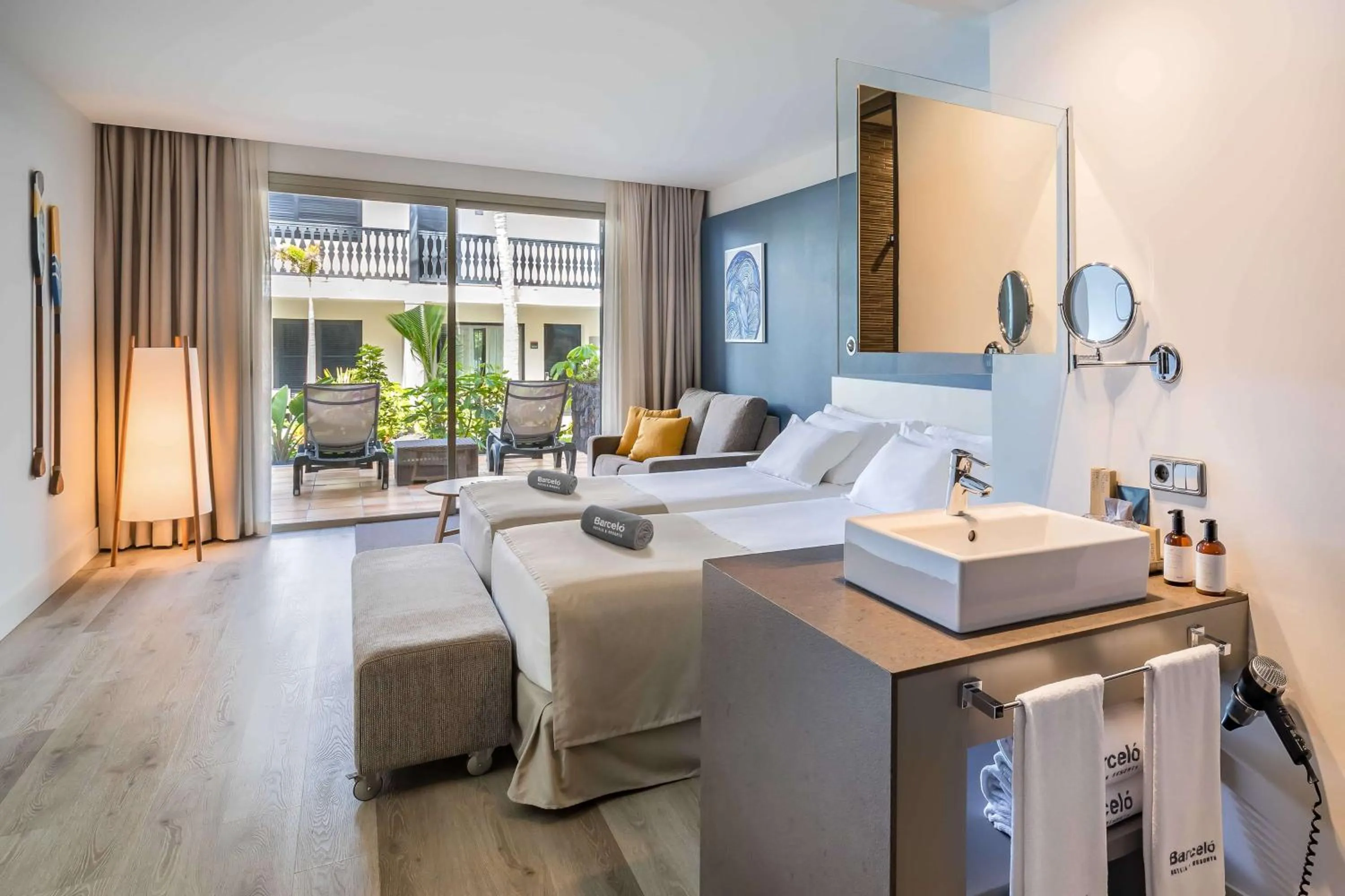 Bedroom, Bed in Barceló Fuerteventura Castillo