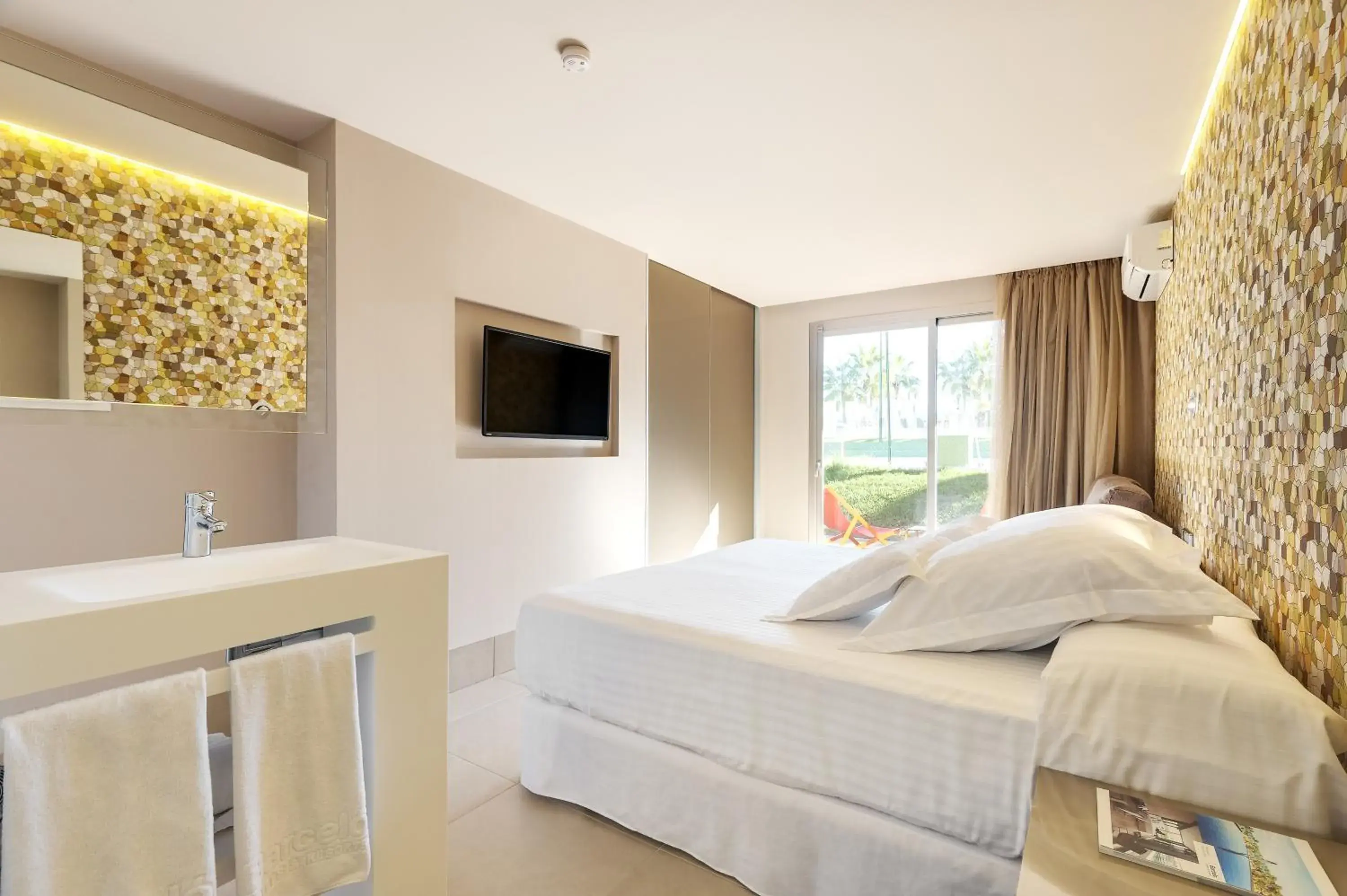 Bedroom, Bed in Occidental Ibiza - All Inclusive Bedroom, Bed in Occidental Ibiza - All Inclusive
