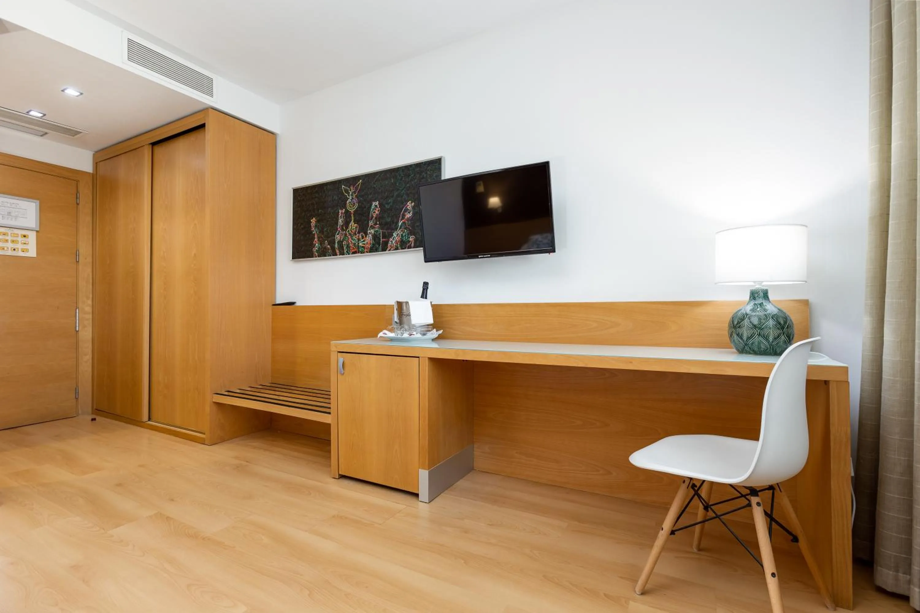 TV and multimedia in Daniya Alicante