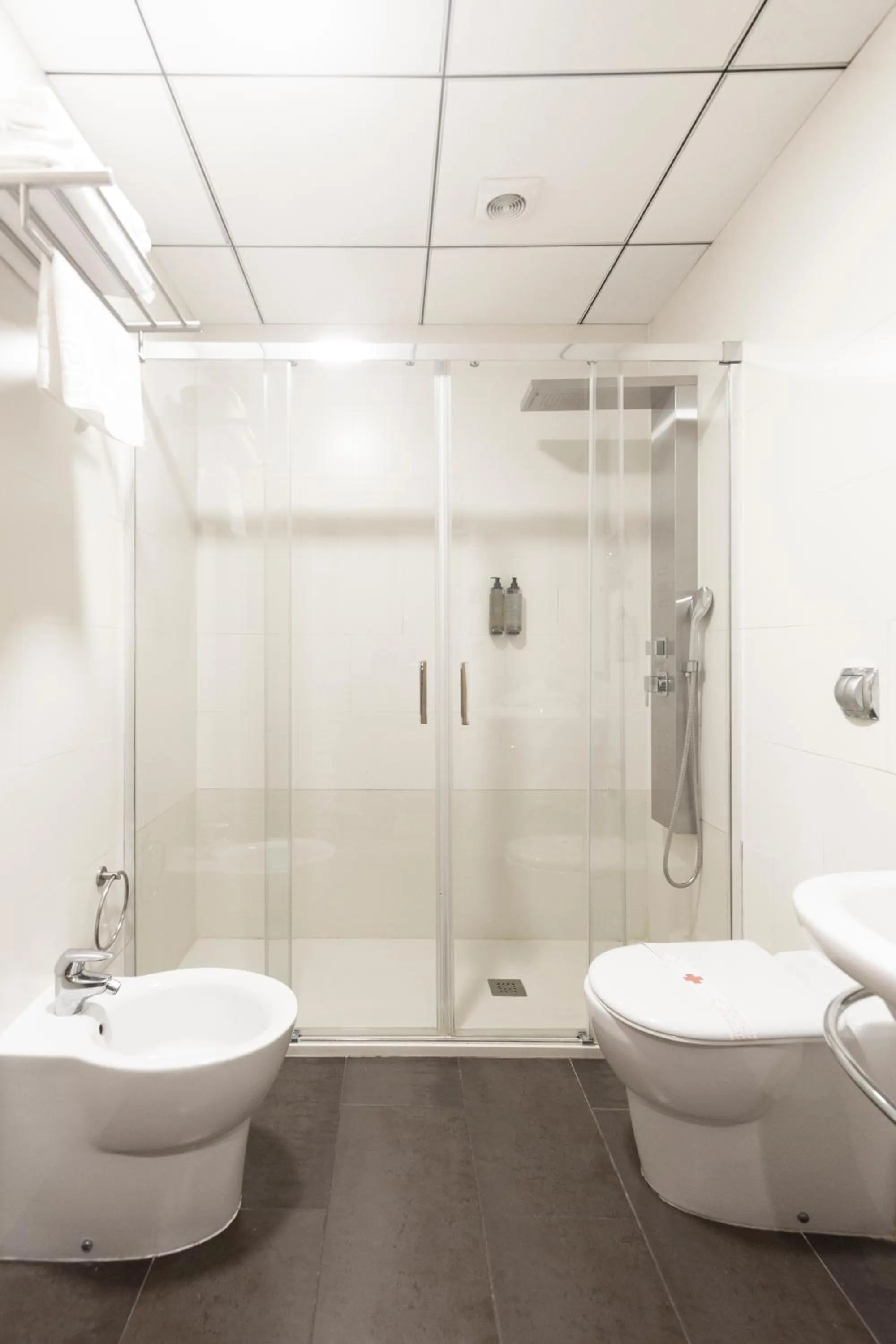 Toilet in Daniya Alicante