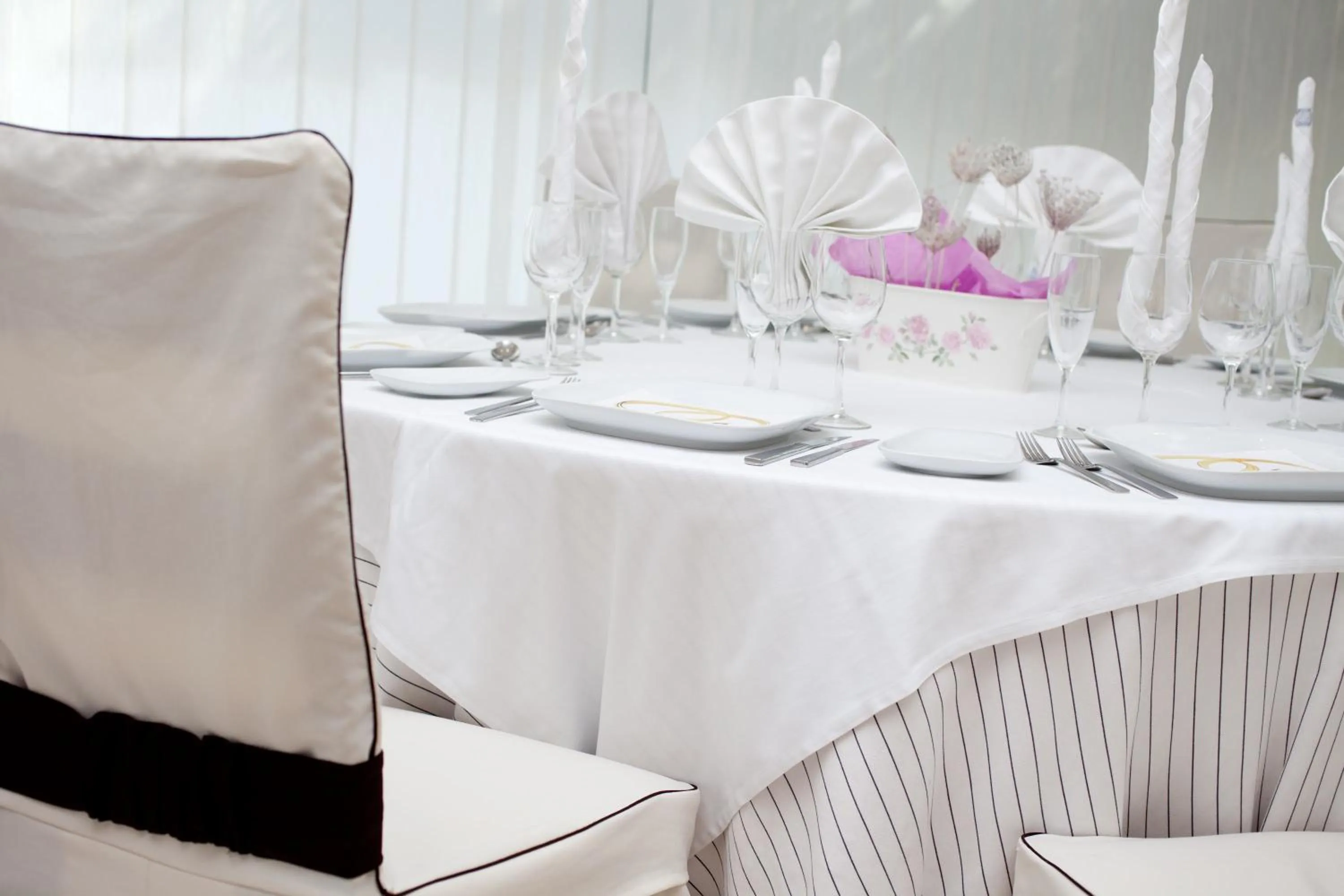 Banquet/Function facilities in Daniya Alicante