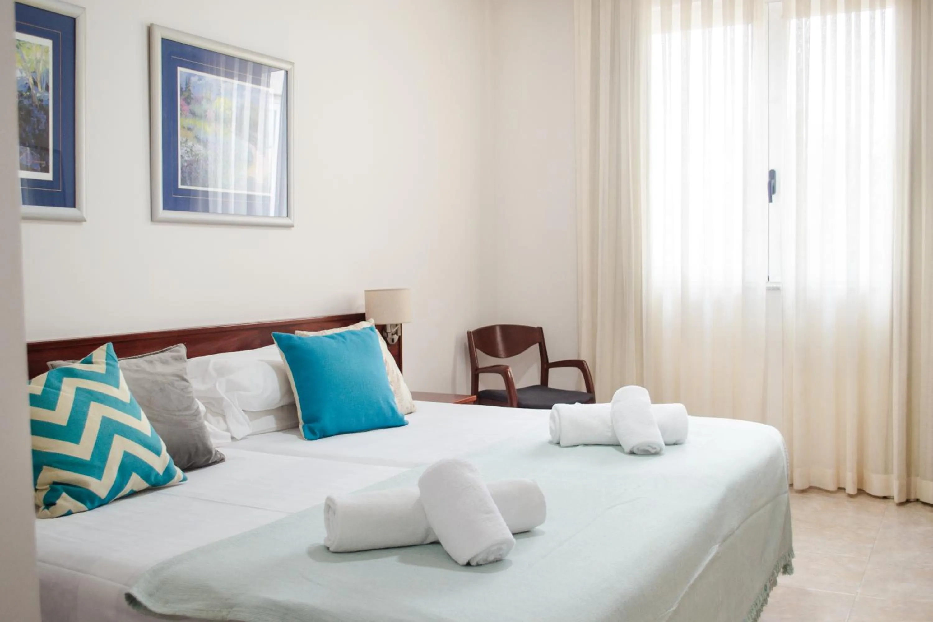 Economy Double Room in Checkin Valencia Ciscar