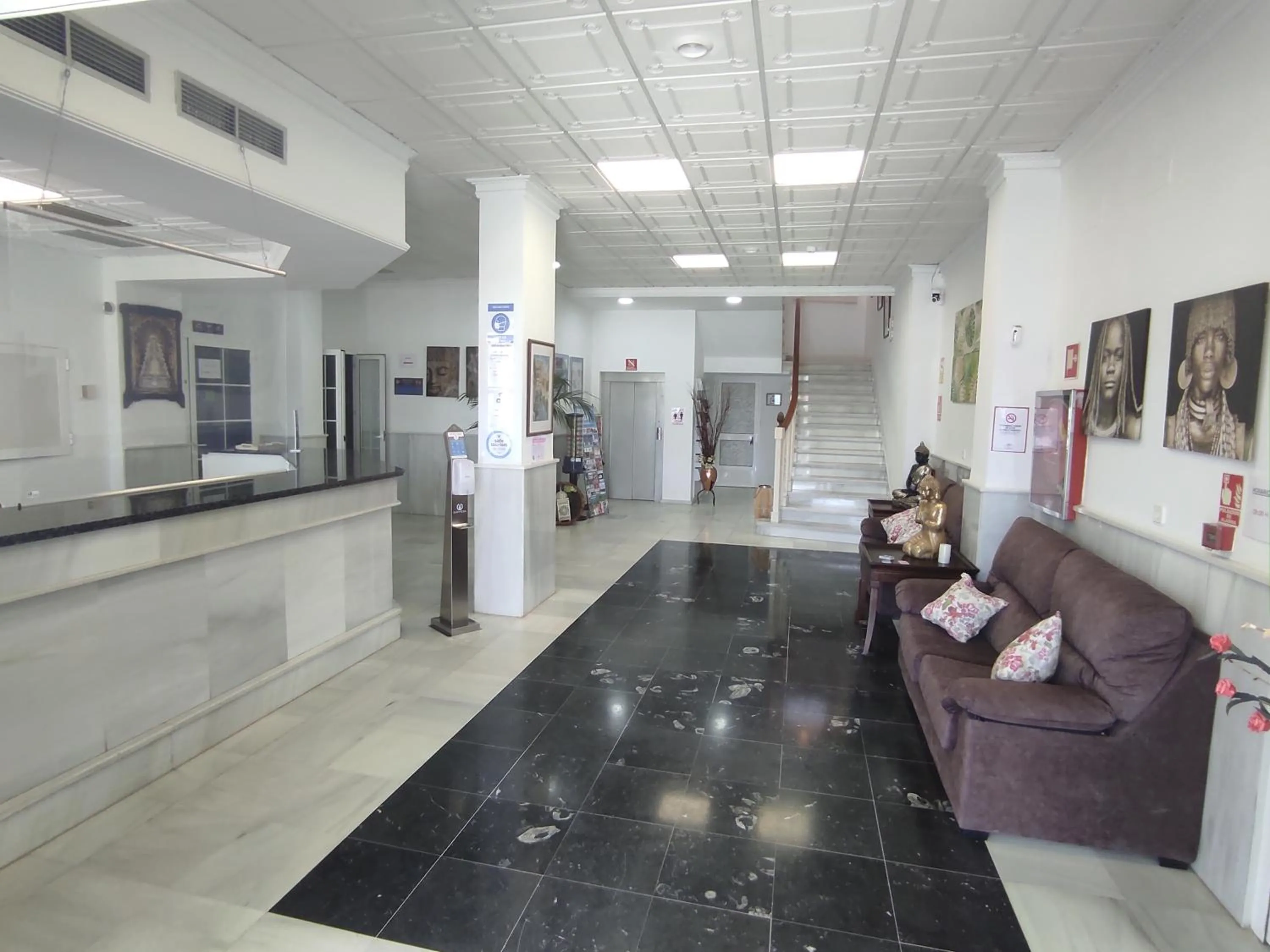 Lobby or reception in Hotel Carabela Santa María