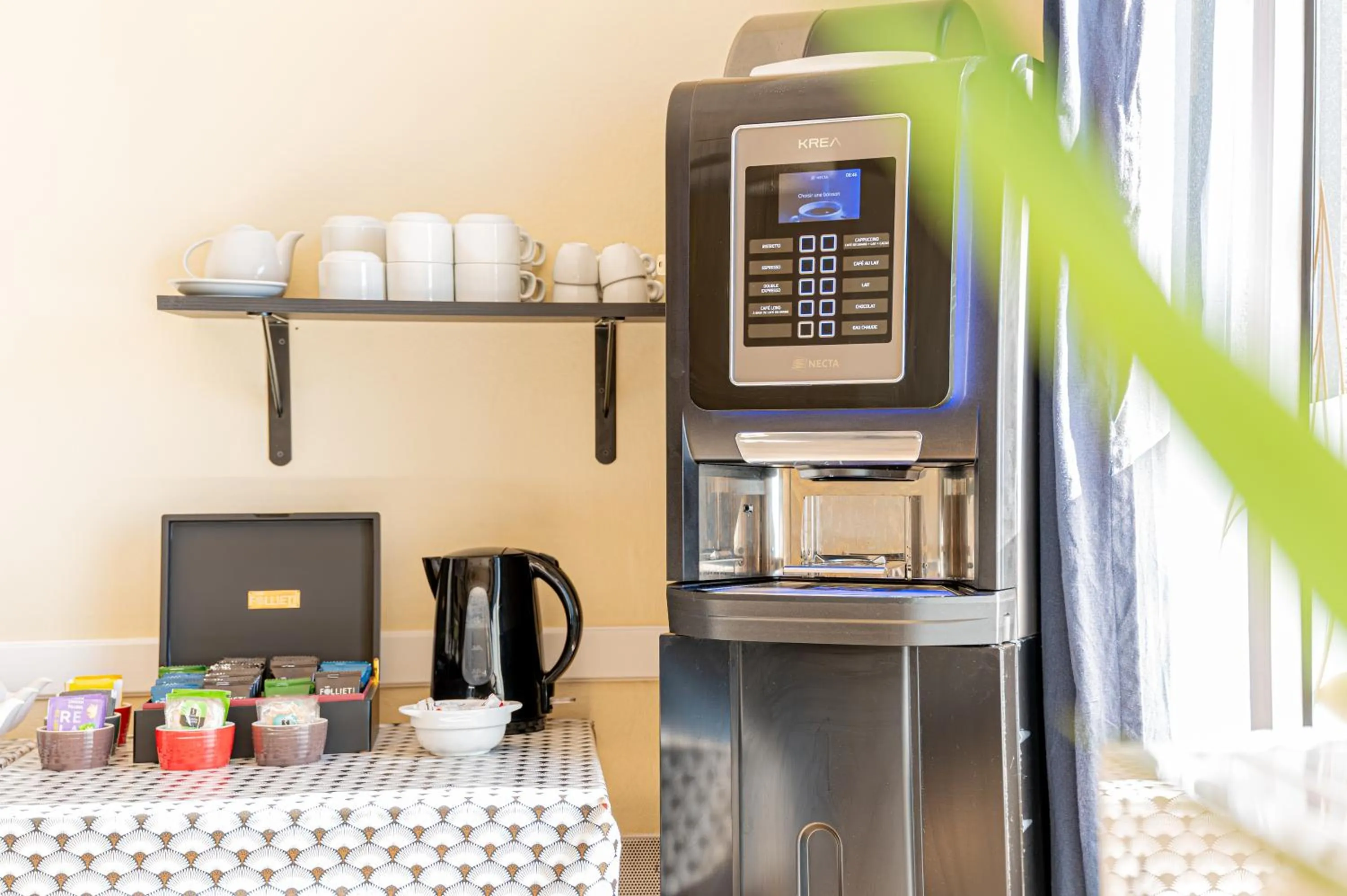 Coffee/tea facilities in Hôtel de la Mairie