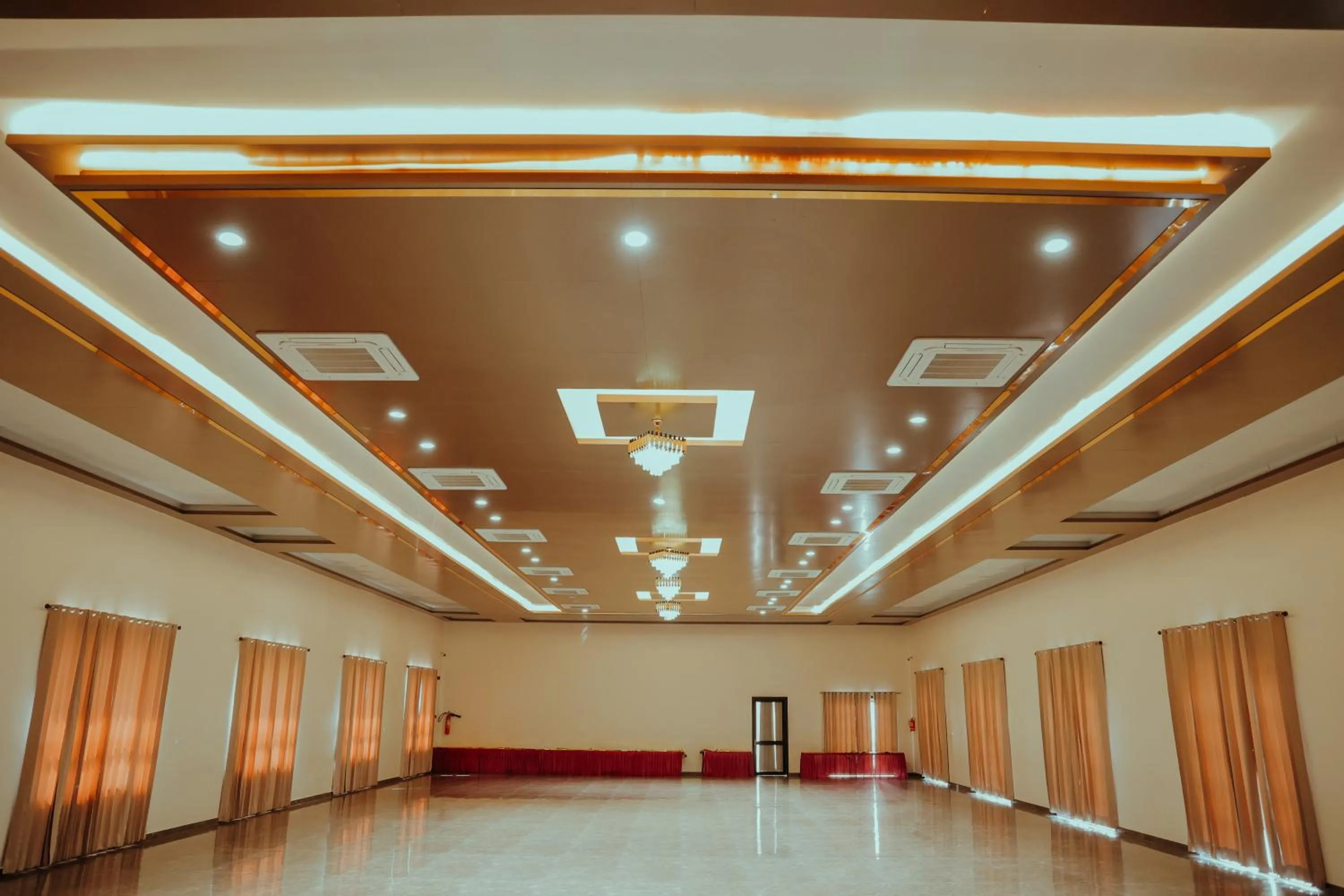 Banquet/Function facilities in IMAGICA RESORTS