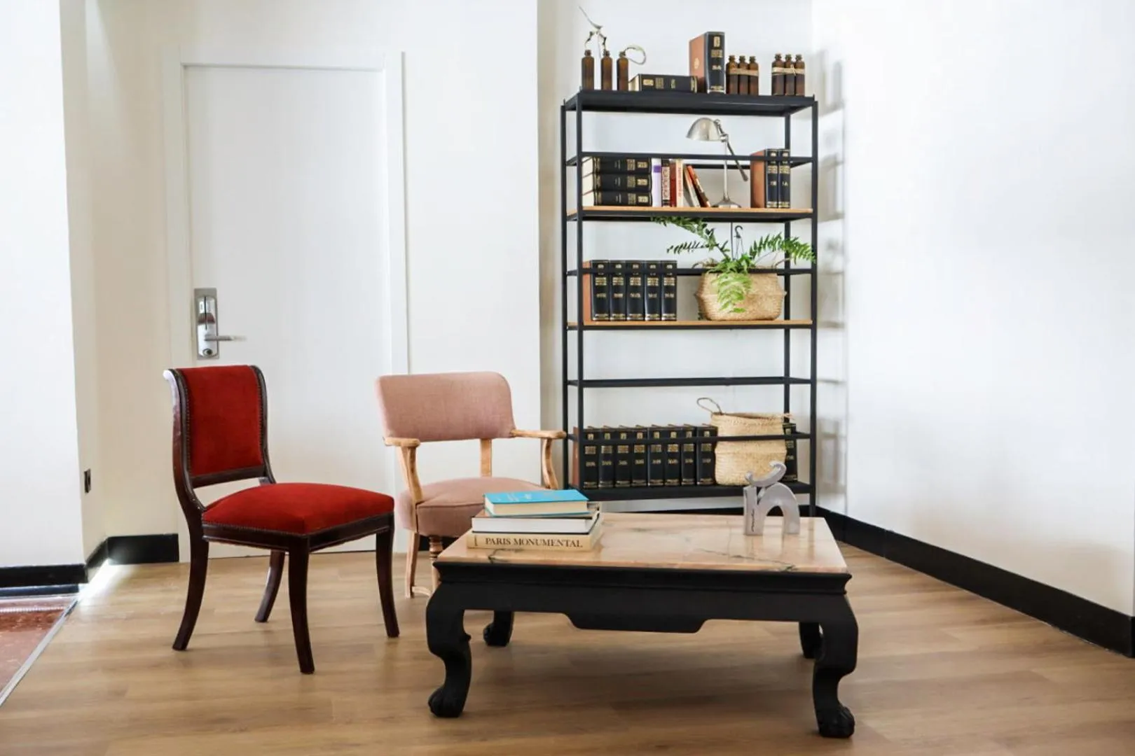 Area and facilities in FAY Victoria Beach