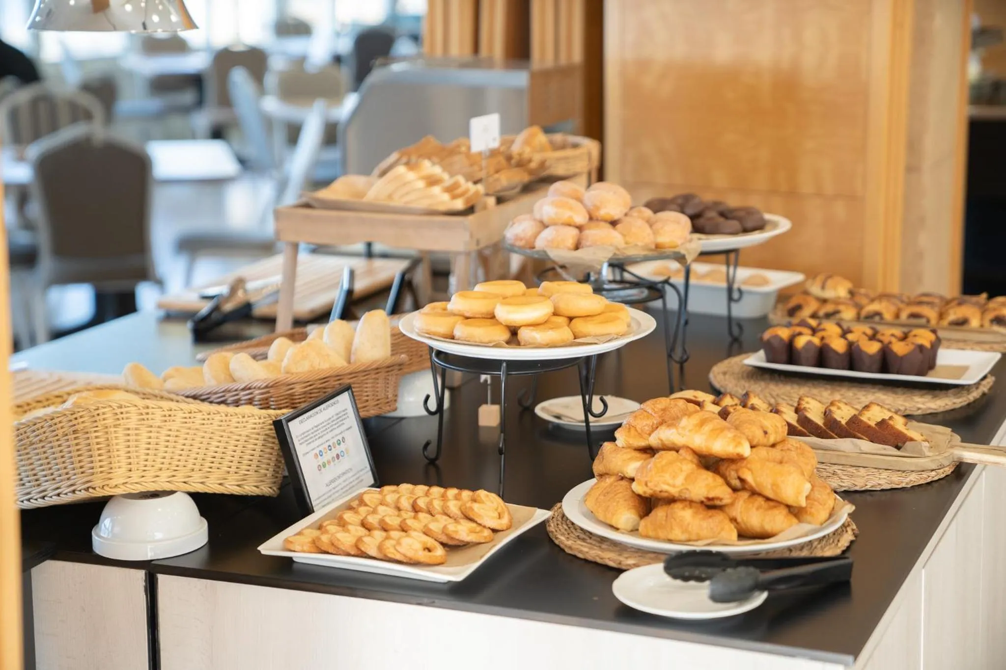 Buffet breakfast in FAY Victoria Beach