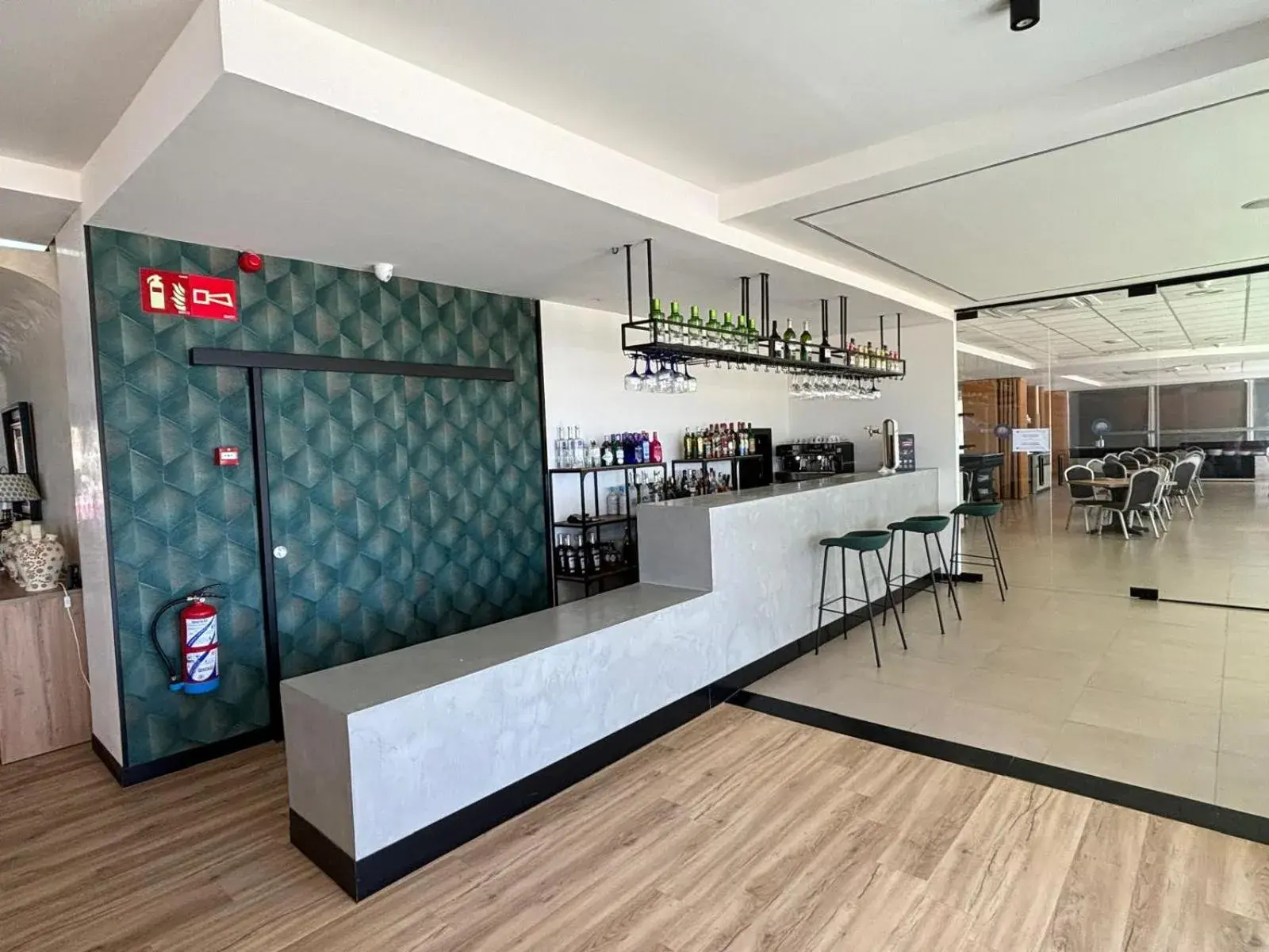 Lounge or bar in FAY Victoria Beach Lounge or bar in FAY Victoria Beach