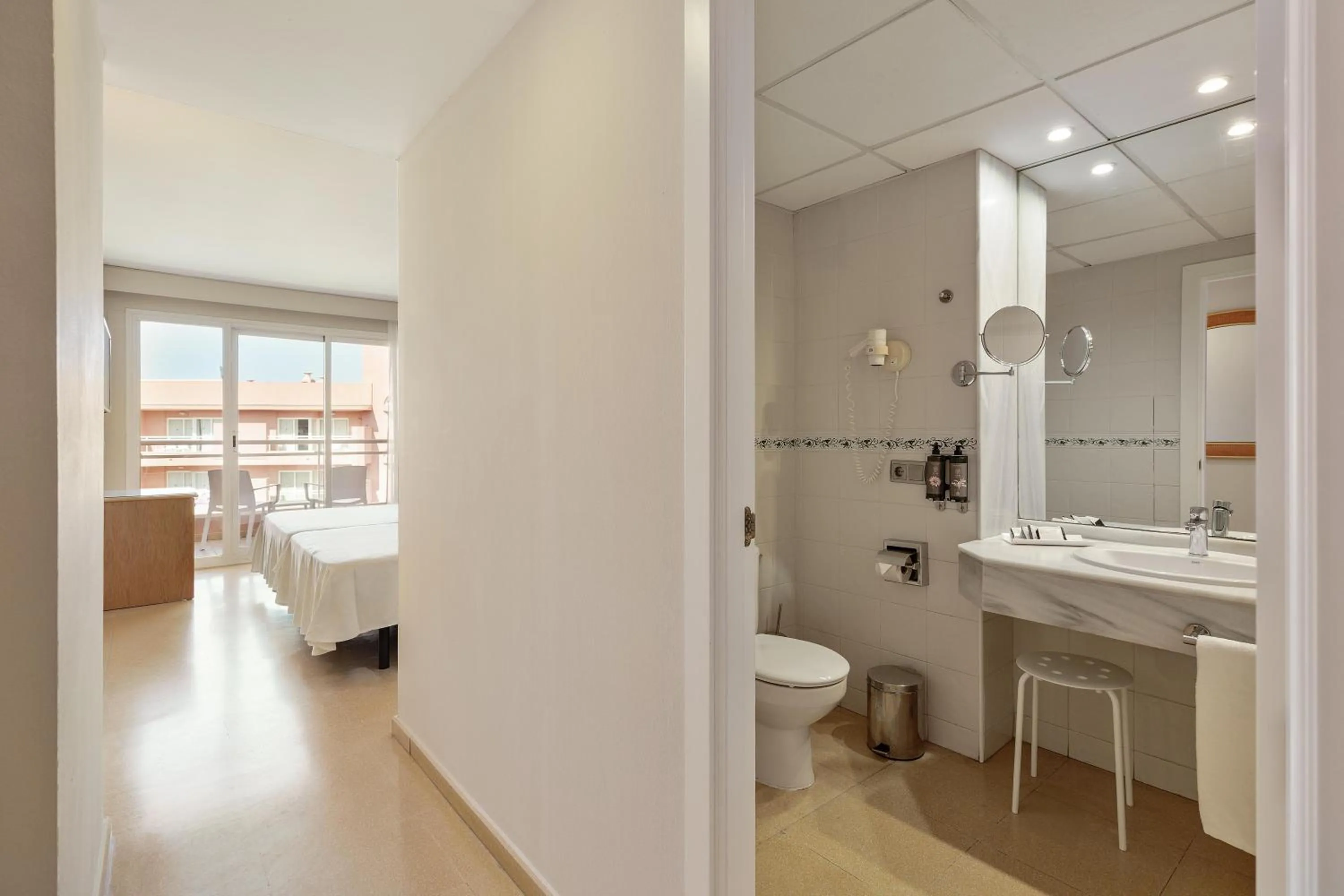 Bathroom in Hotel Best Roquetas