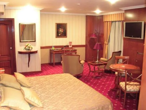 Suite in Hotel Francisco II