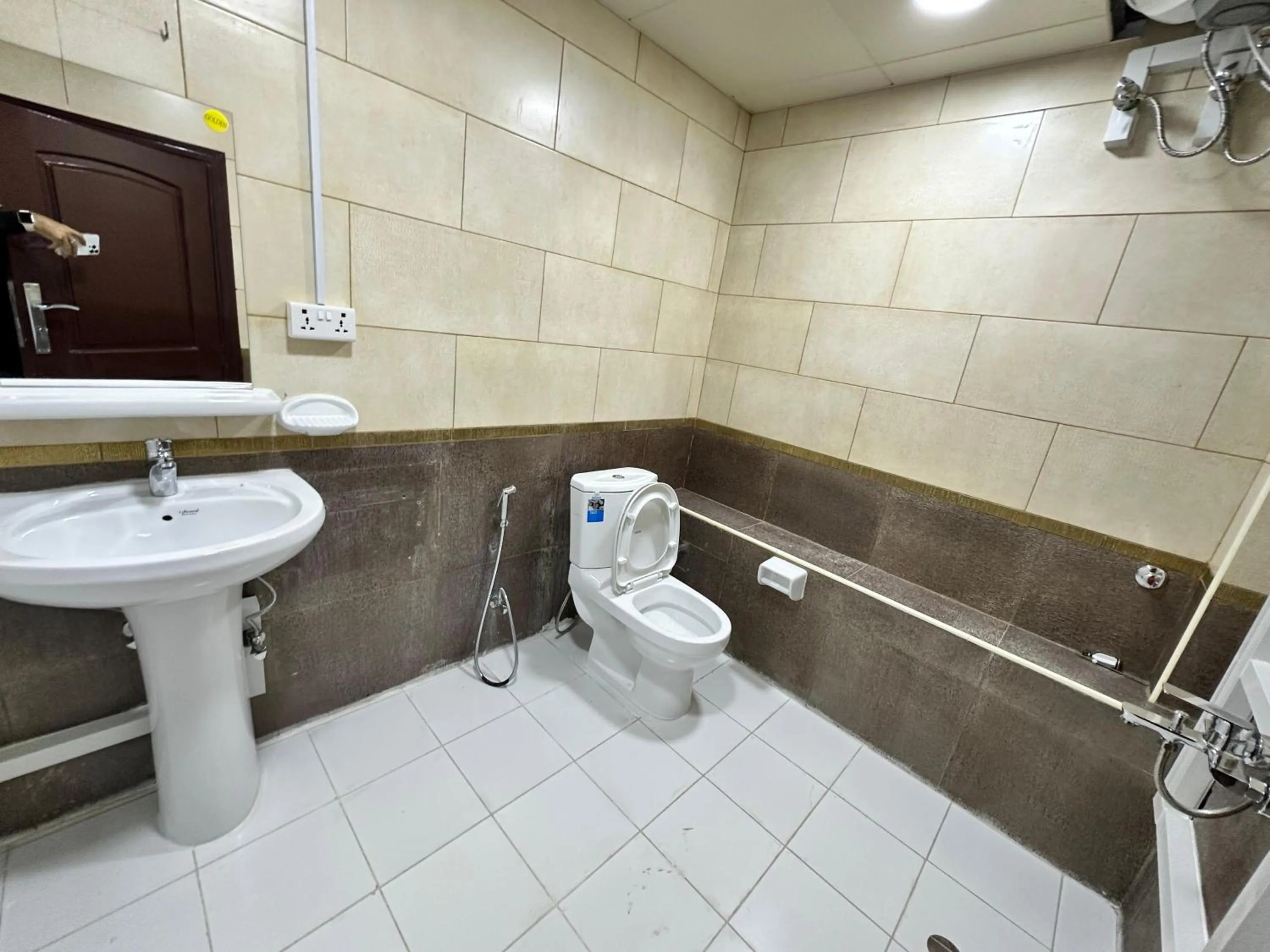 International Abu Dhabi Hostel