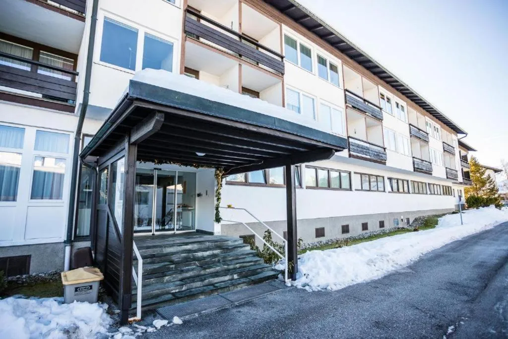 Appartement DORIS mit Hallenbad und Sauna by MoniCare