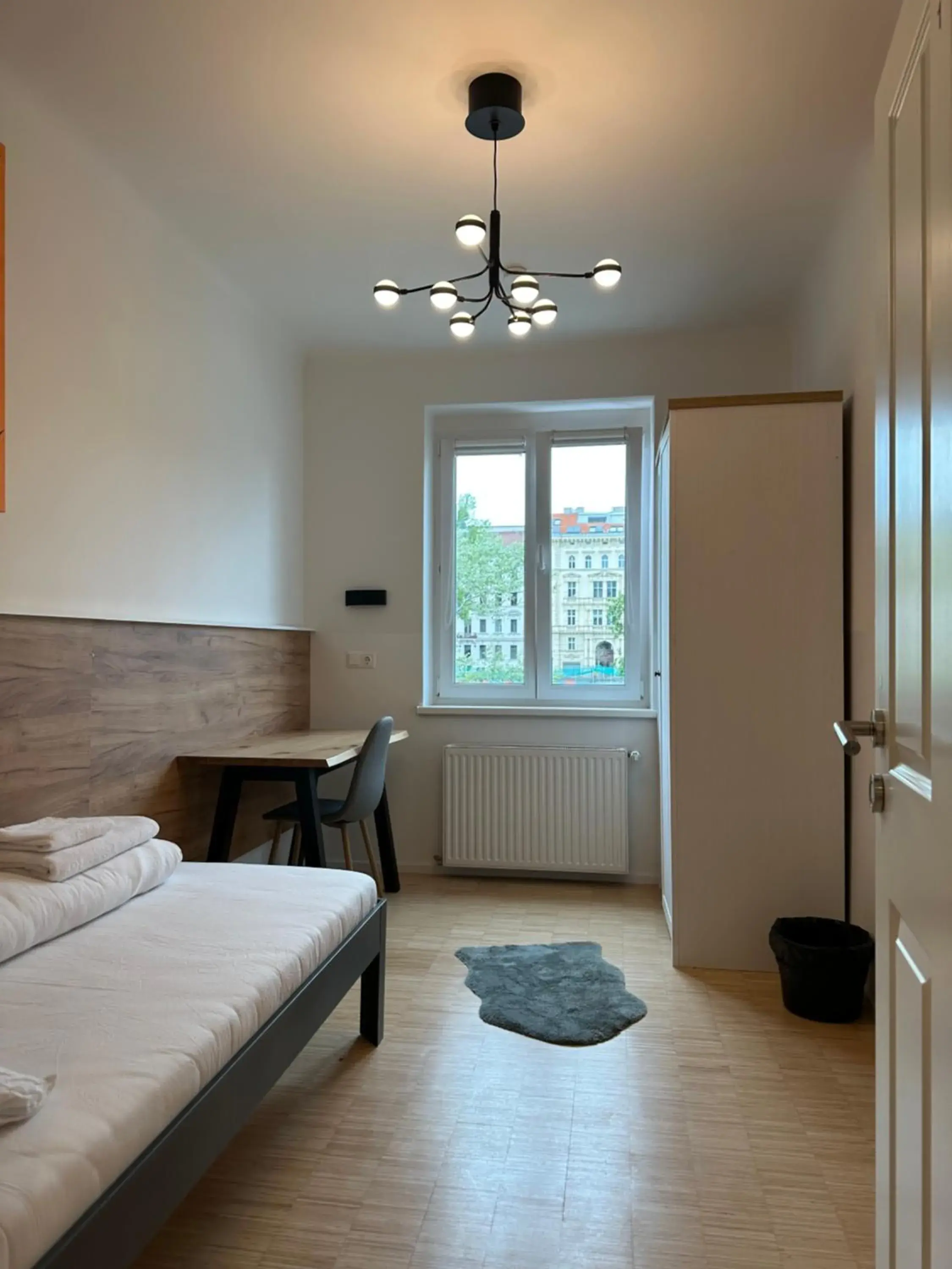 Single Room B1 - single occupancy in Lion`s Rooms n Apartments Single Room B1 - single occupancy in Lion`s Rooms n Apartments