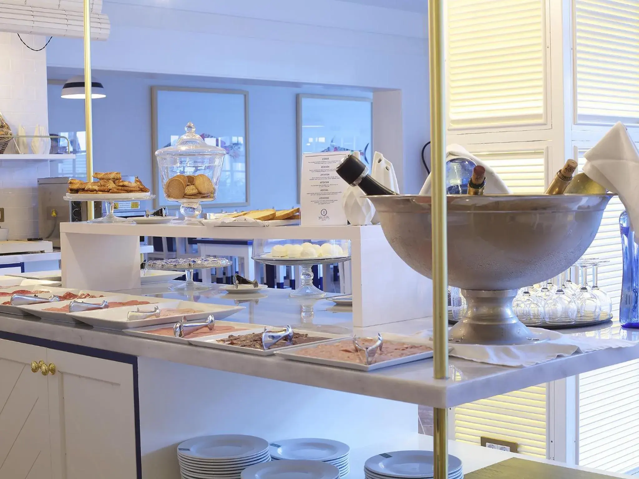 Breakfast in Hotel Els Pins Breakfast in Hotel Els Pins