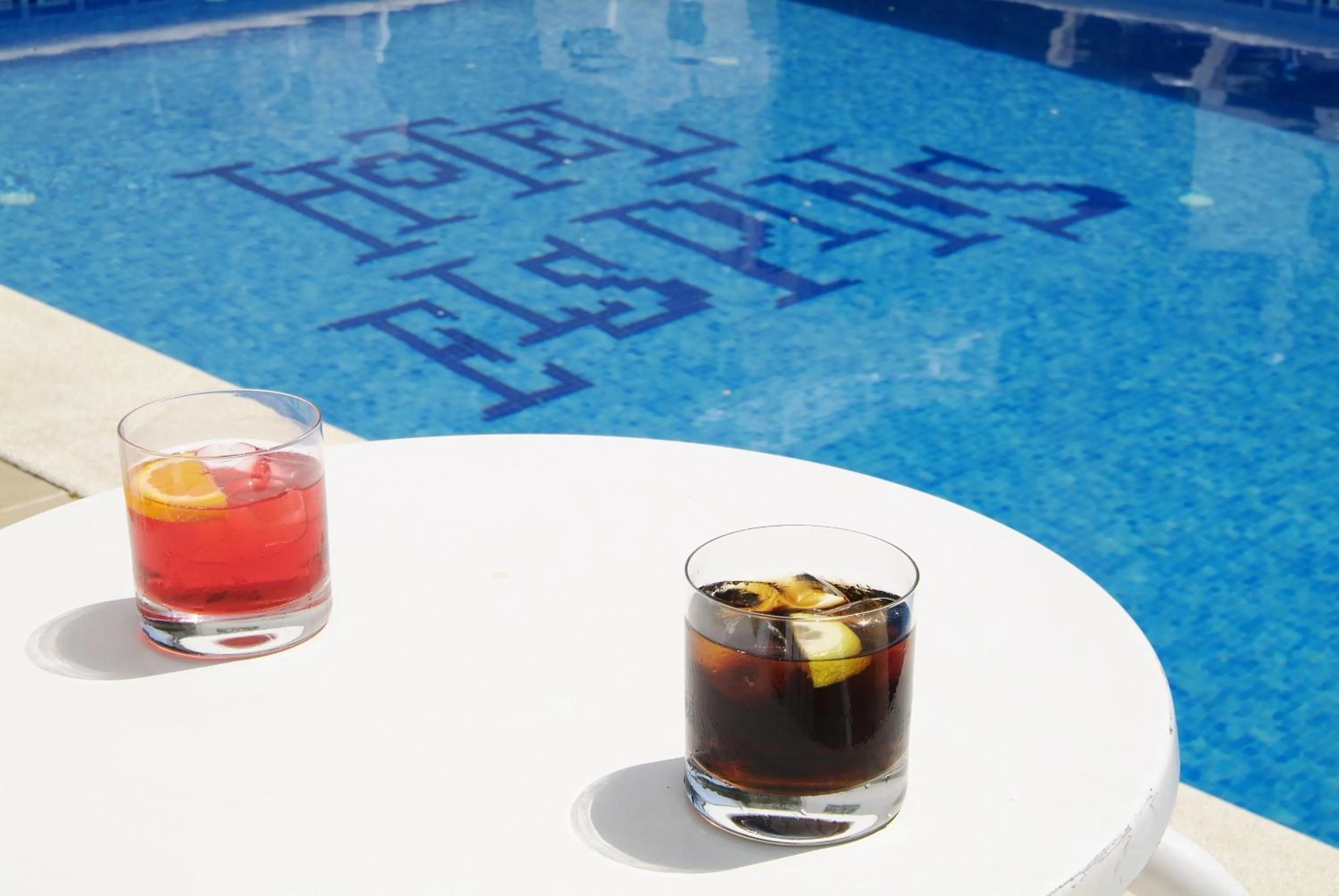 Swimming pool in Hotel Els Pins