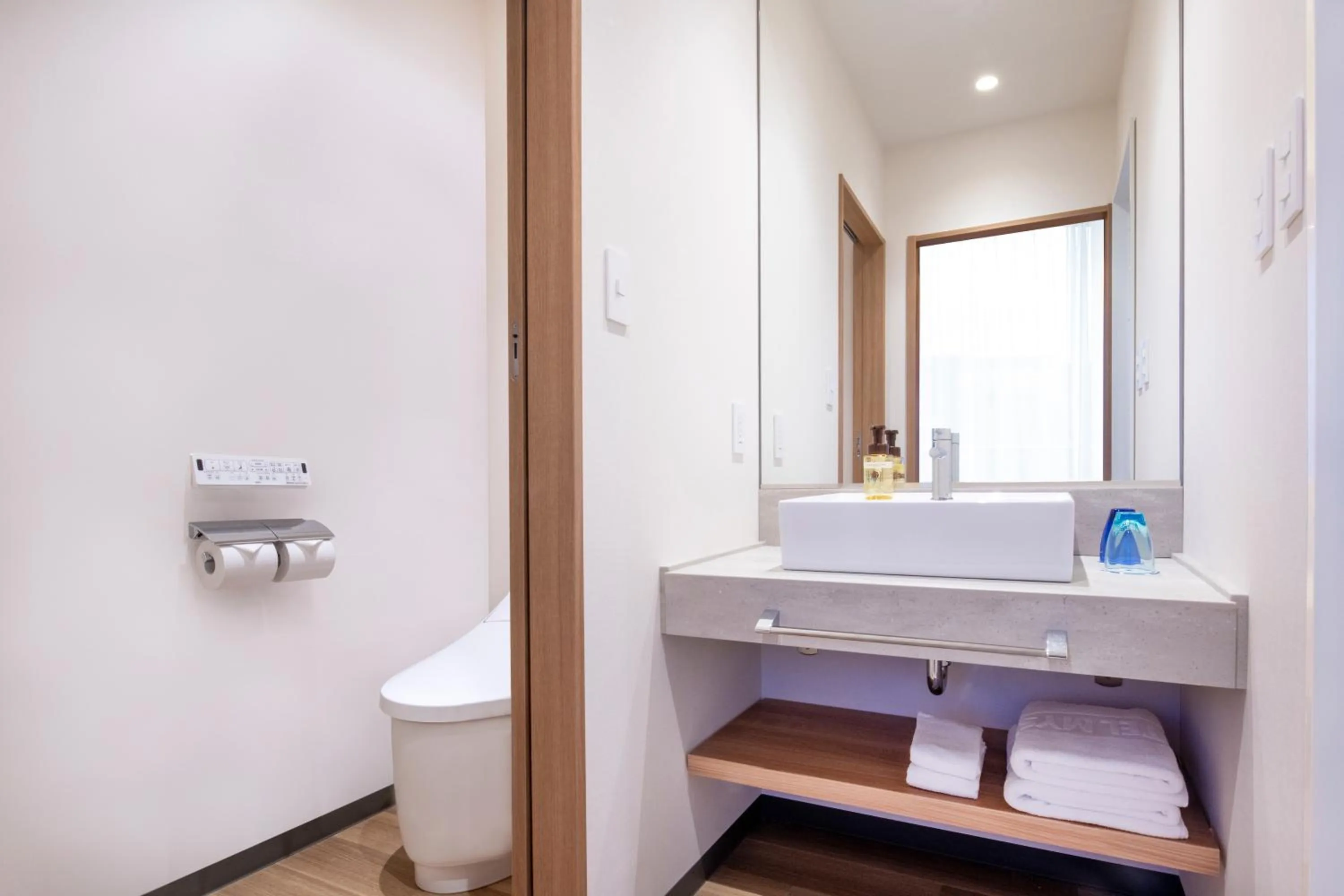 Toilet in HOTEL MYSTAYS Nishi Shinjuku