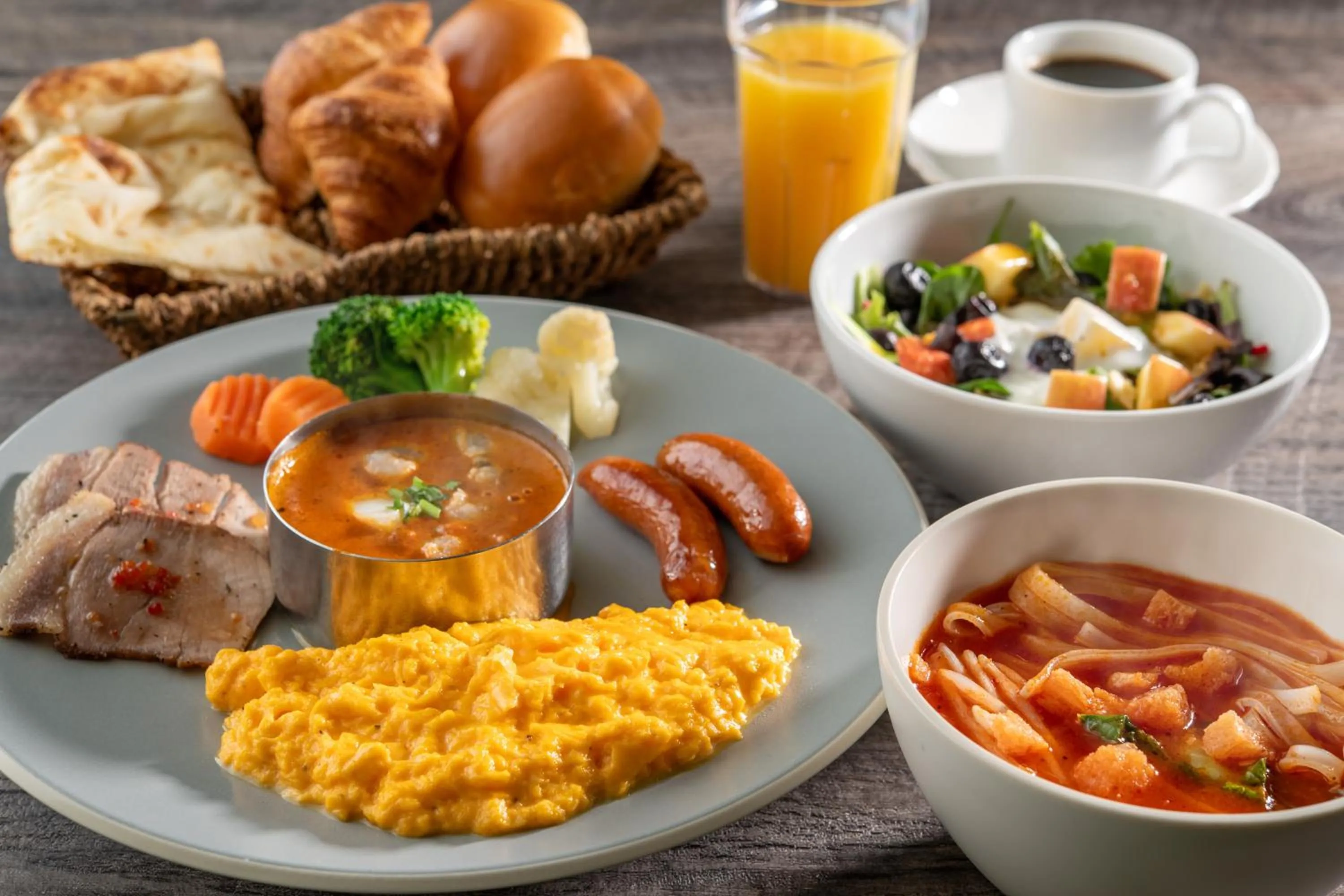 Restaurant/places to eat in HOTEL MYSTAYS Nishi Shinjuku