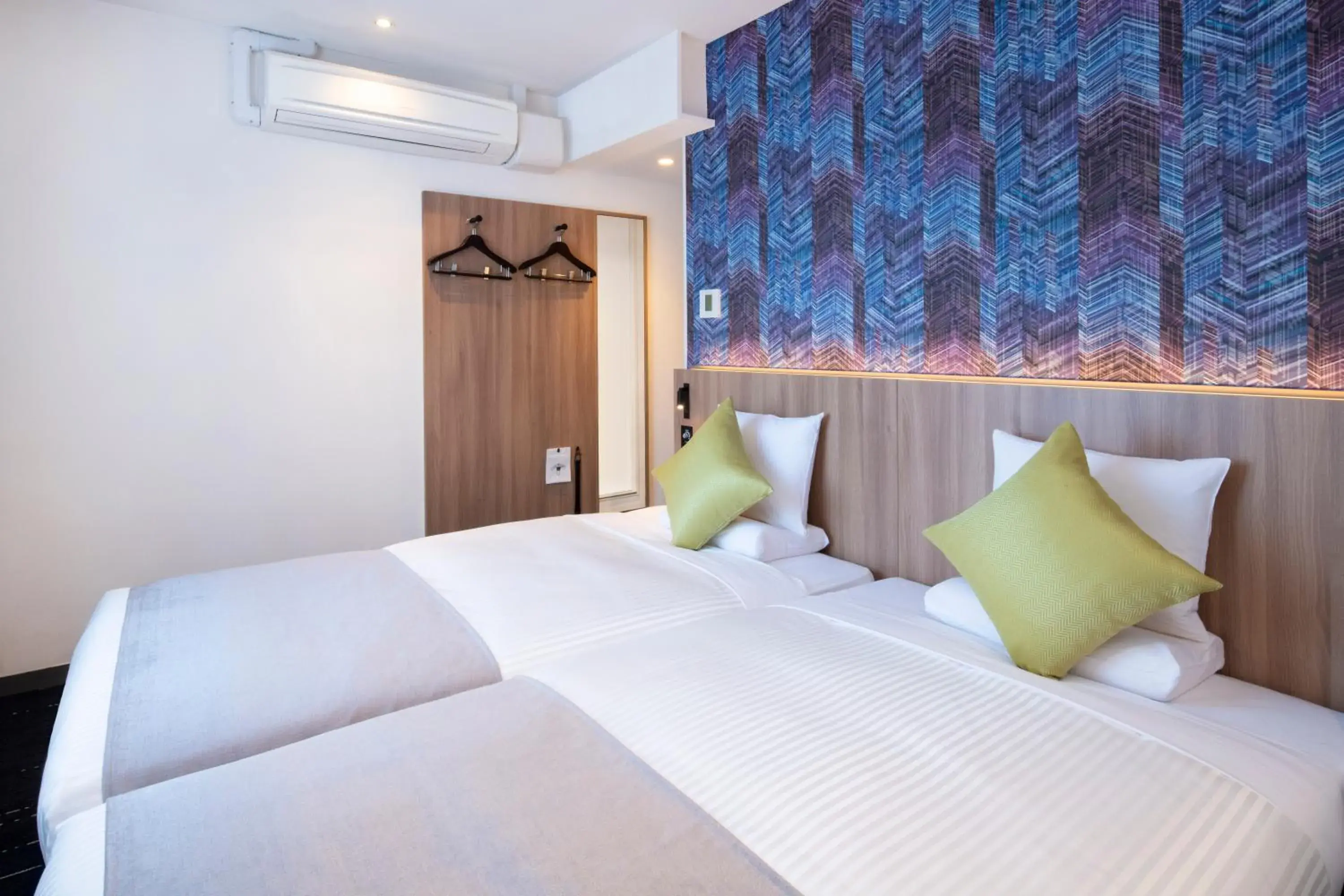 Standard Twin Room - No Daily Cleaning - Non-Smoking in HOTEL MYSTAYS Nishi Shinjuku Standard Twin Room - No Daily Cleaning - Non-Smoking in HOTEL MYSTAYS Nishi Shinjuku