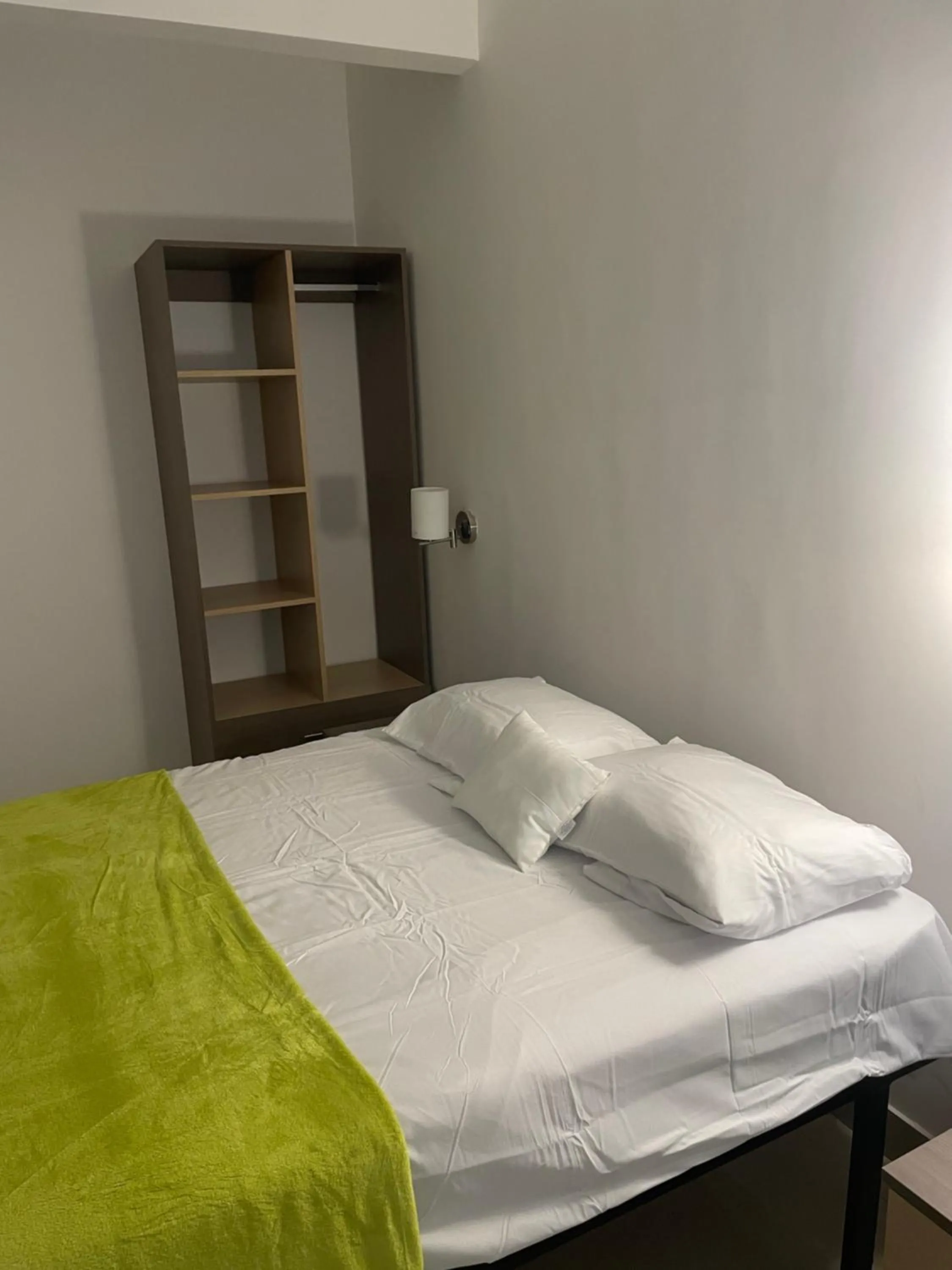 Bed in Hotel Sabana Inn