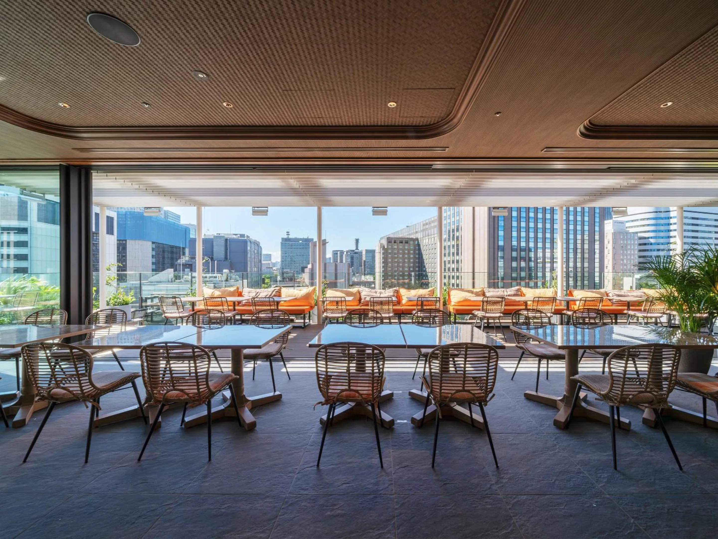 Restaurant/places to eat in GINZA HOTEL by GRANBELL