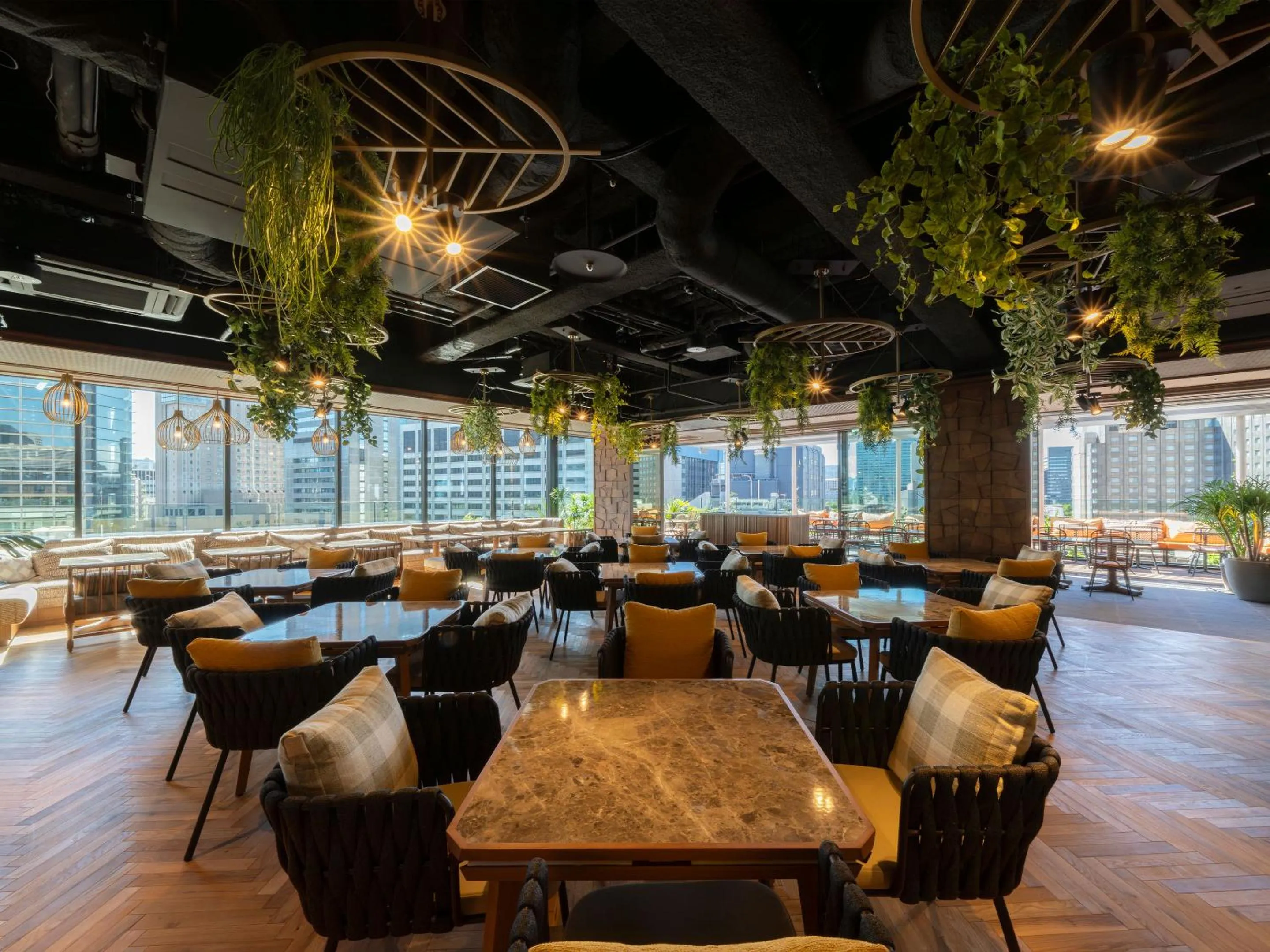 Restaurant/places to eat in GINZA HOTEL by GRANBELL