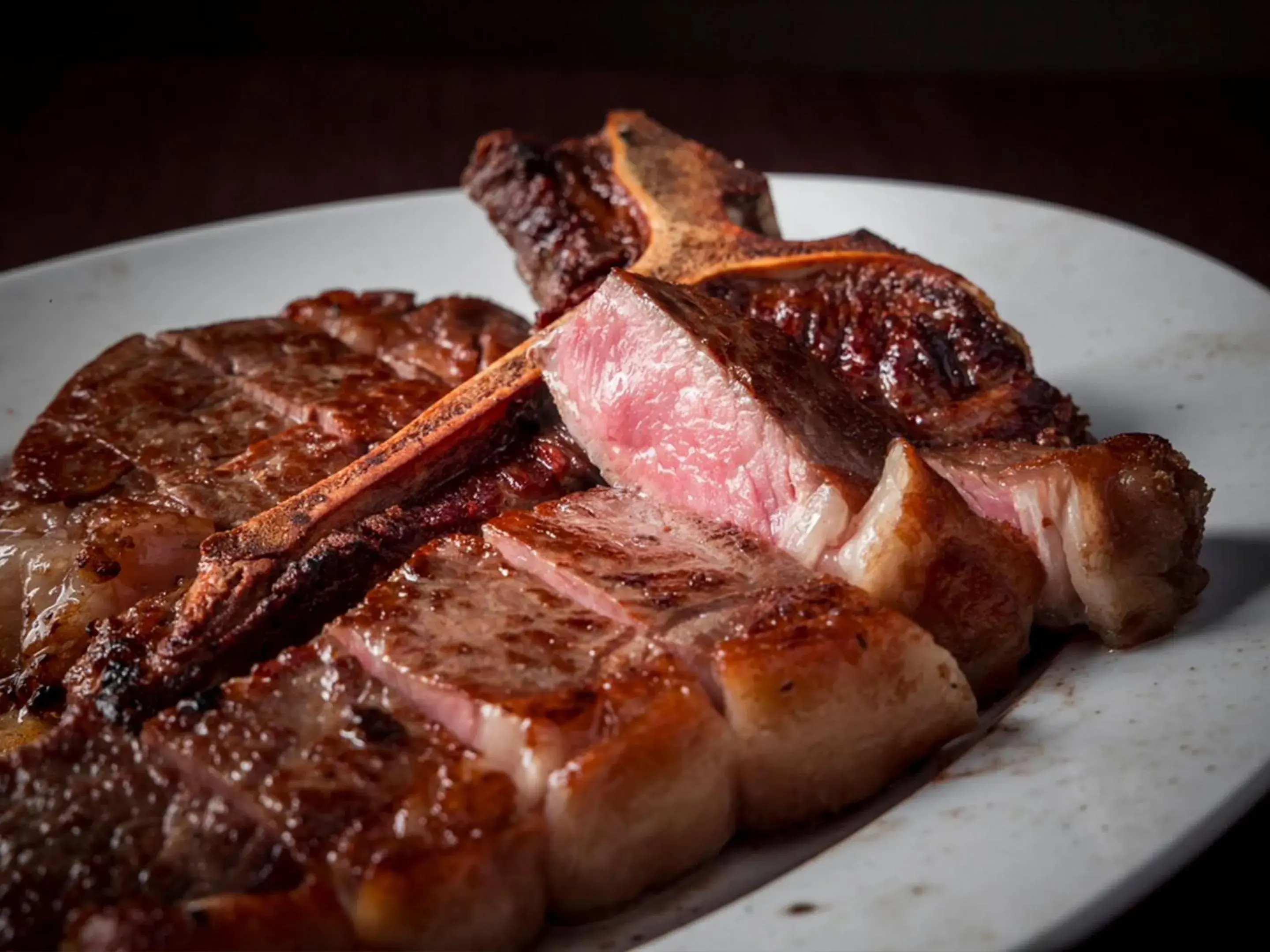 Restaurant/places to eat in GINZA HOTEL by GRANBELL Restaurant/places to eat in GINZA HOTEL by GRANBELL