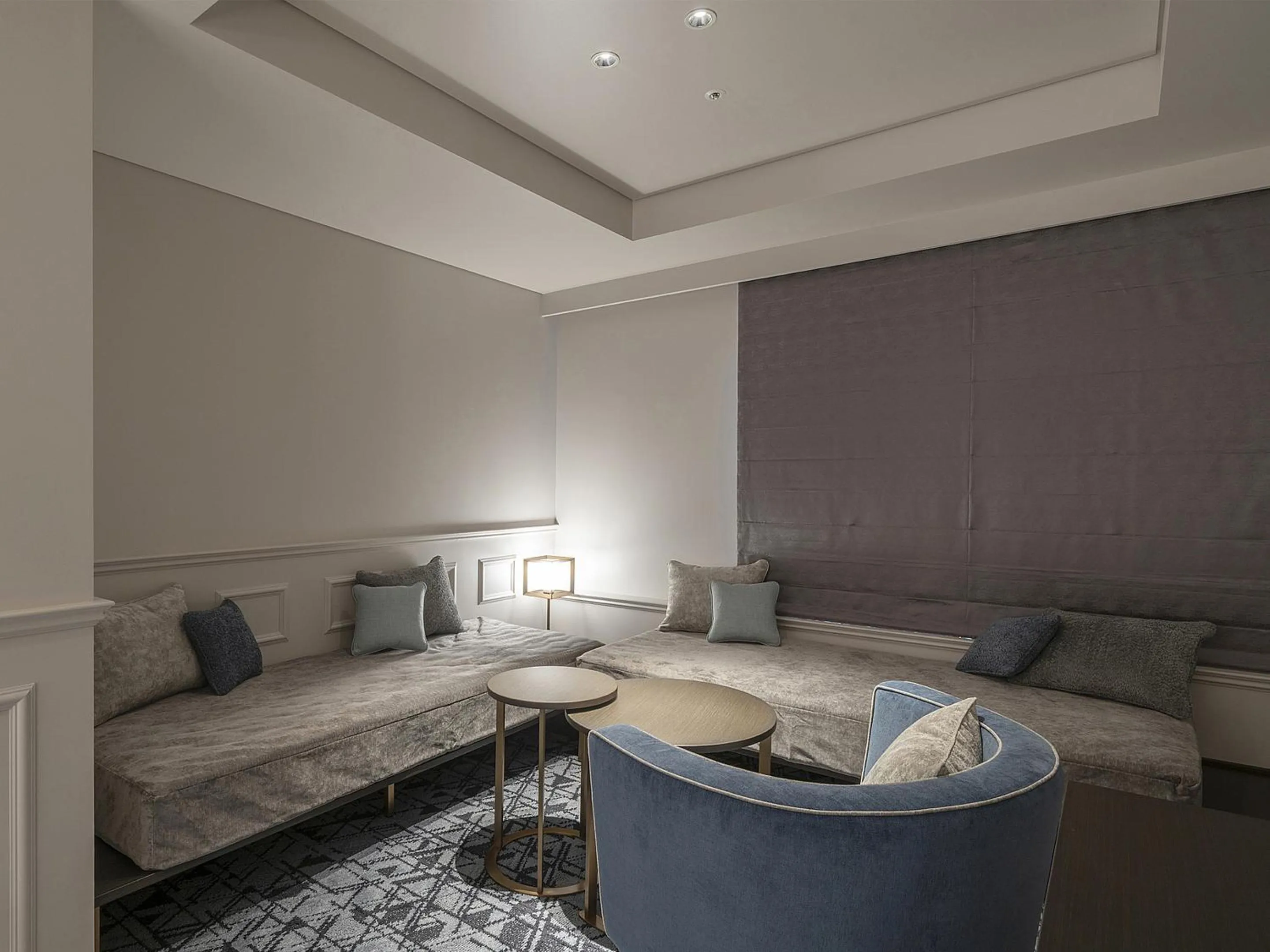 Photo of the whole room in GINZA HOTEL by GRANBELL