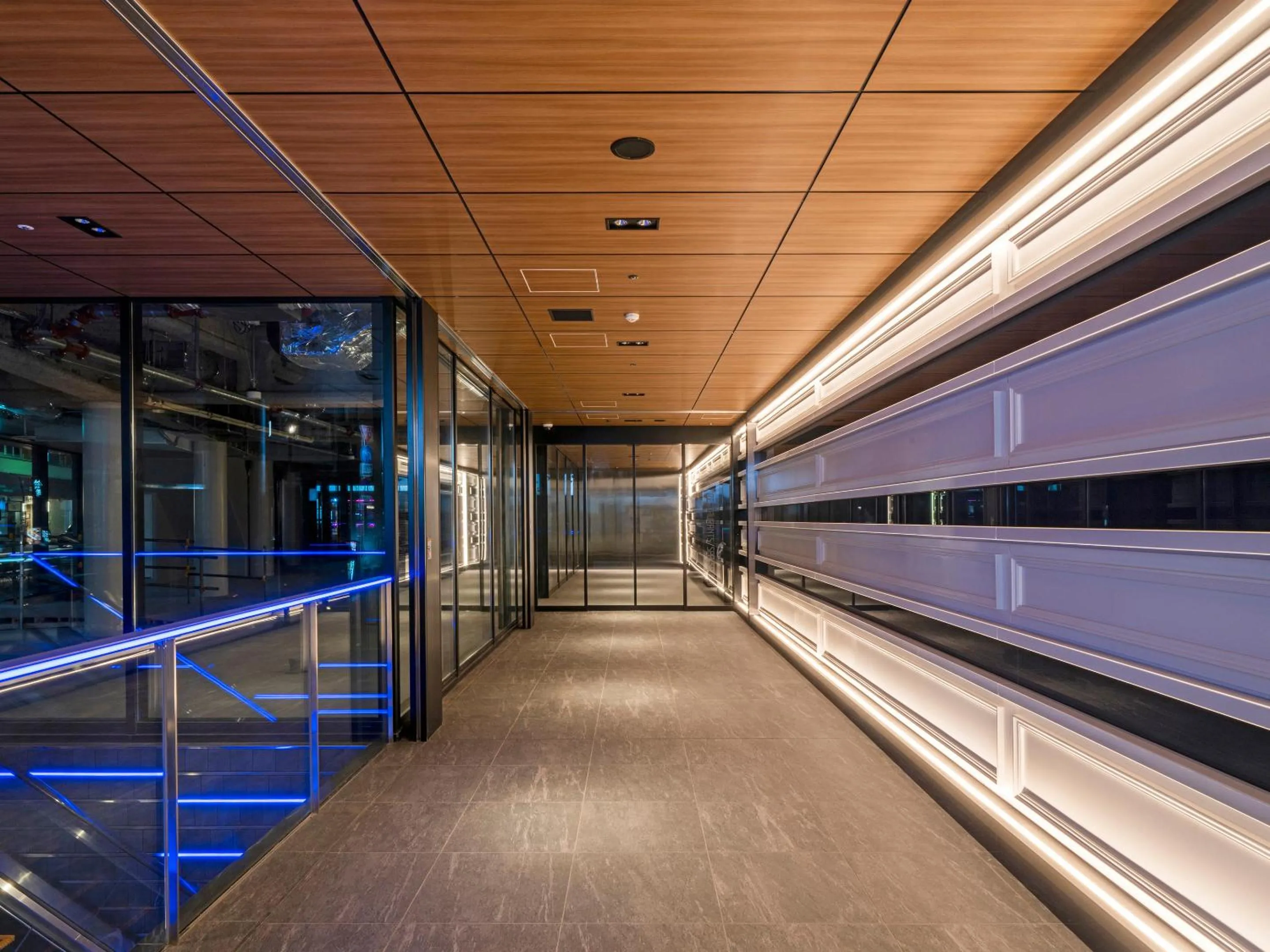 Facade/entrance in GINZA HOTEL by GRANBELL