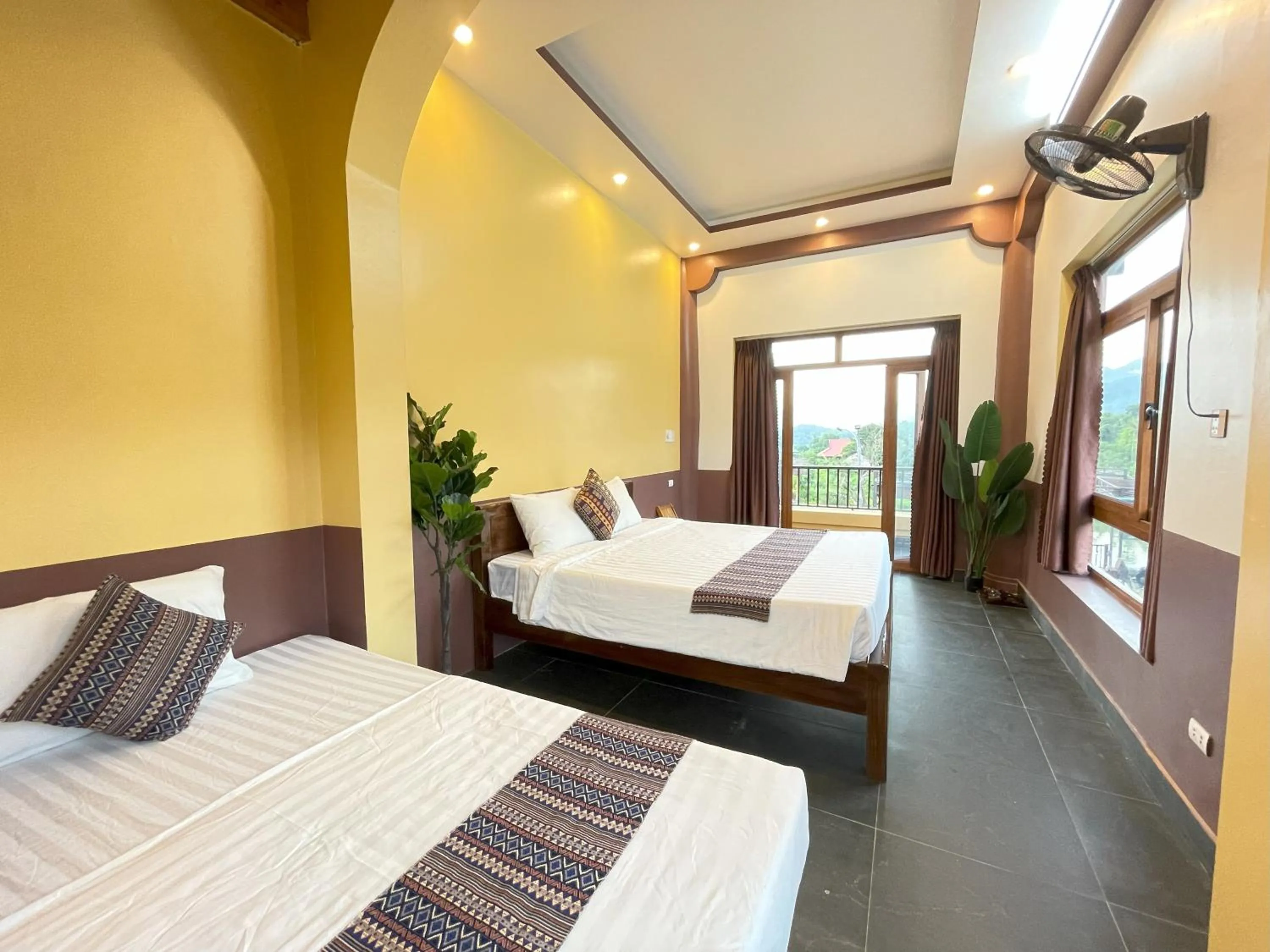 Bed in Sky Bay Lodge