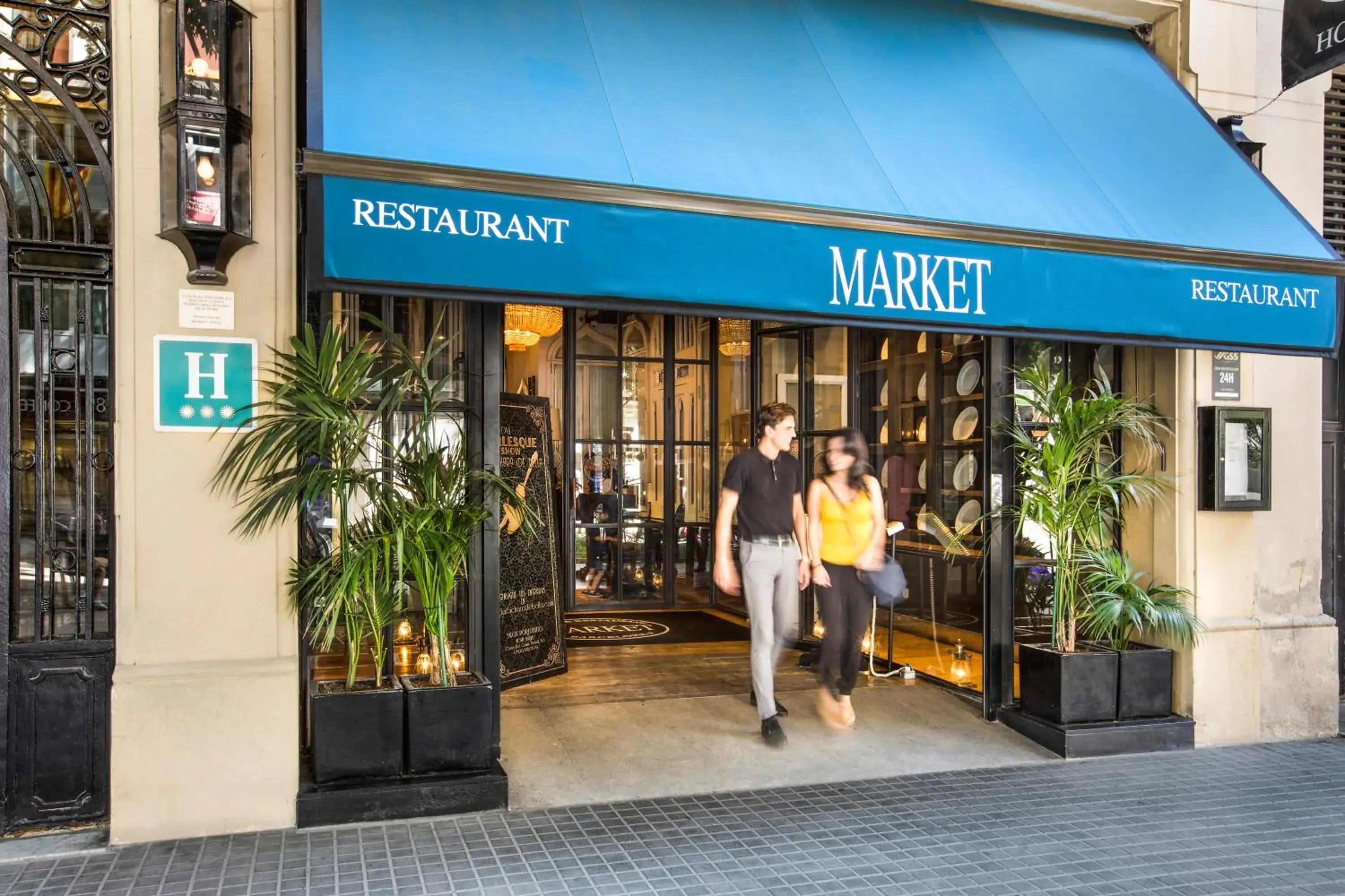 Facade/entrance in Hotel Market Facade/entrance in Hotel Market