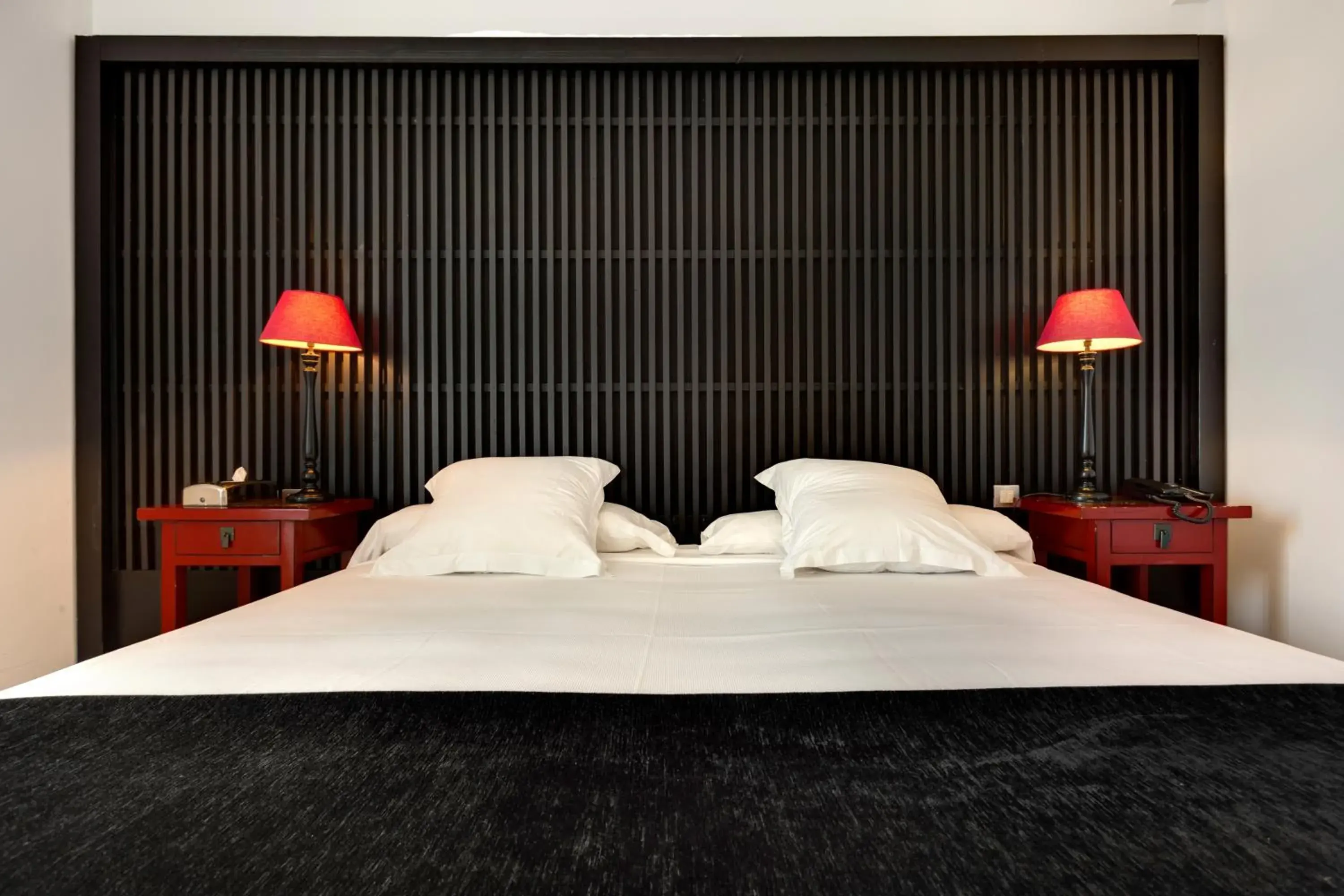 Bed in Hotel Market Bed in Hotel Market