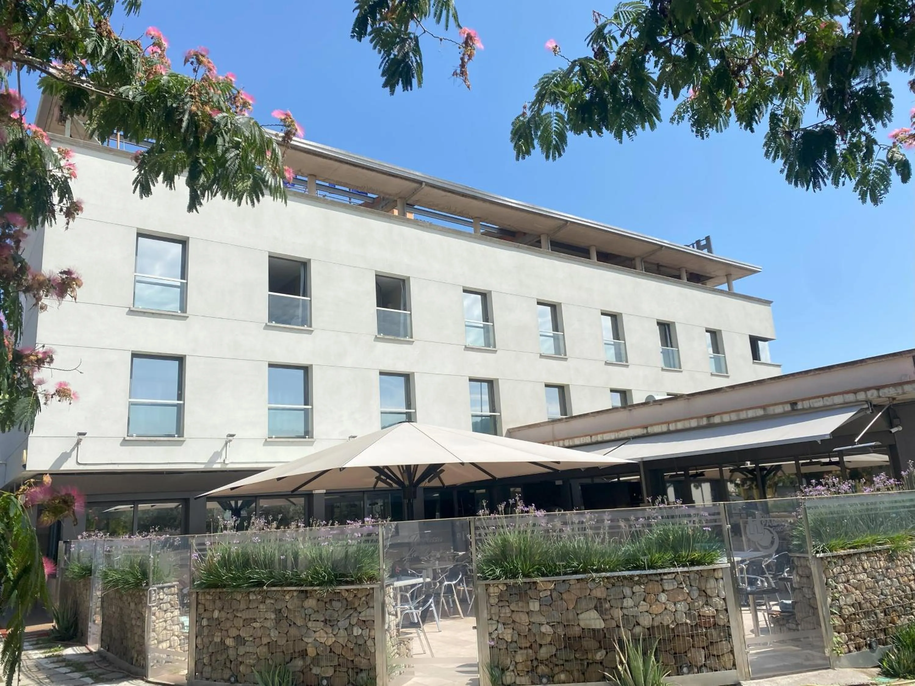 Property building in Hotel Palau de Girona